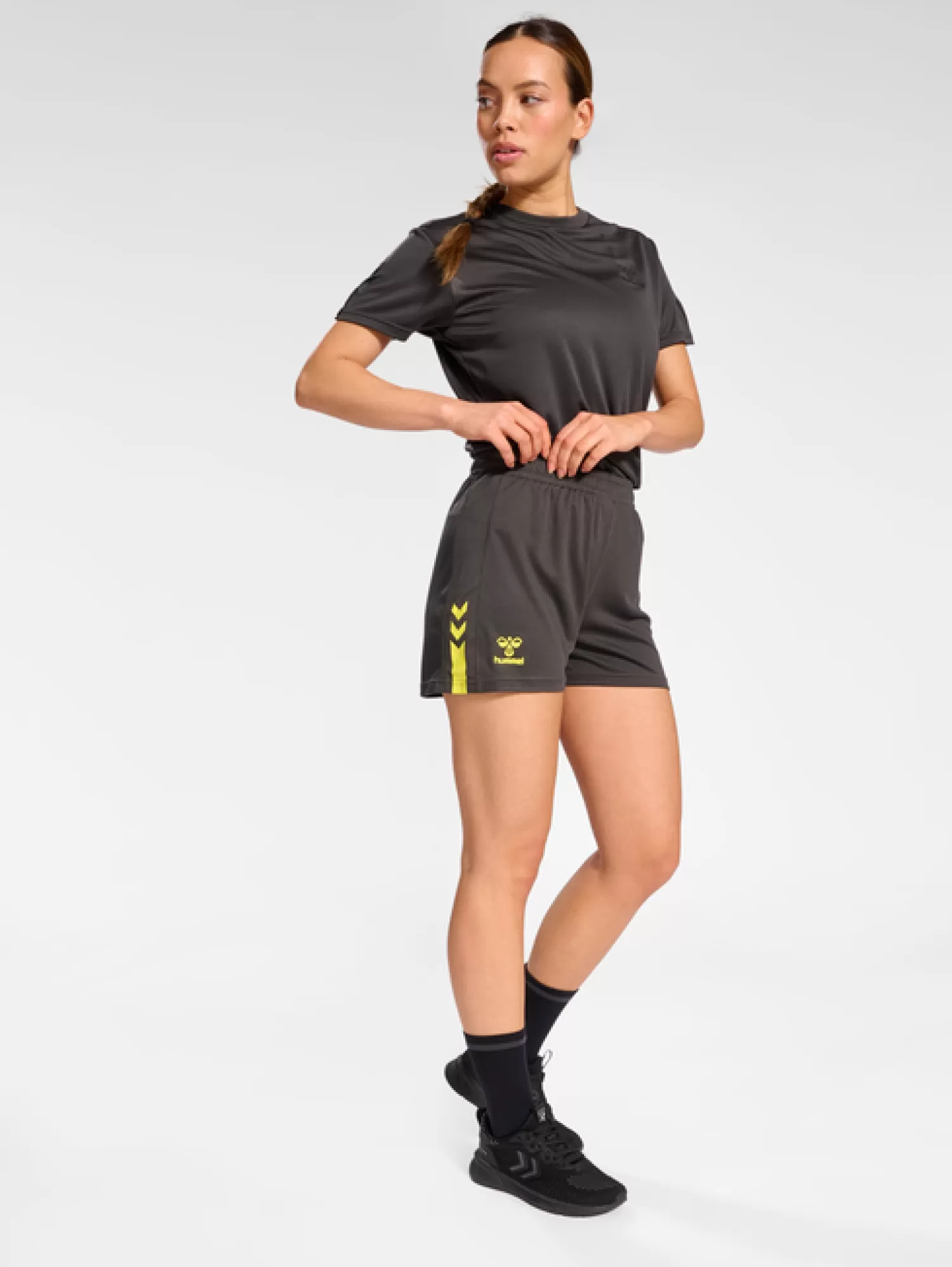 Hummel Shorts | Football shorts<hmlACTIVE PL SHORTS WOMAN