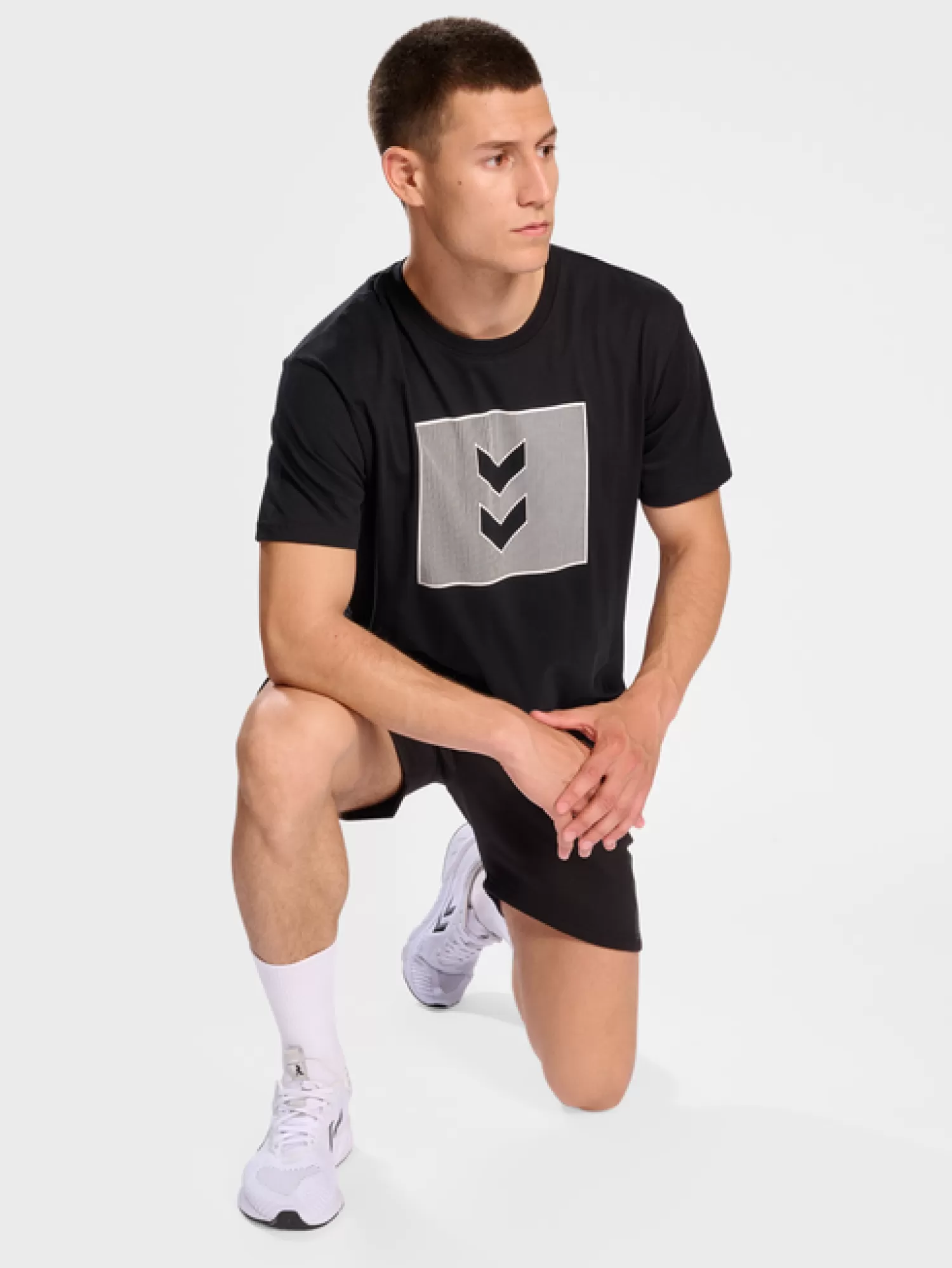 Hummel T-shirts and tops | Football<hmlACTIVE STRIPE CO TEE S/S