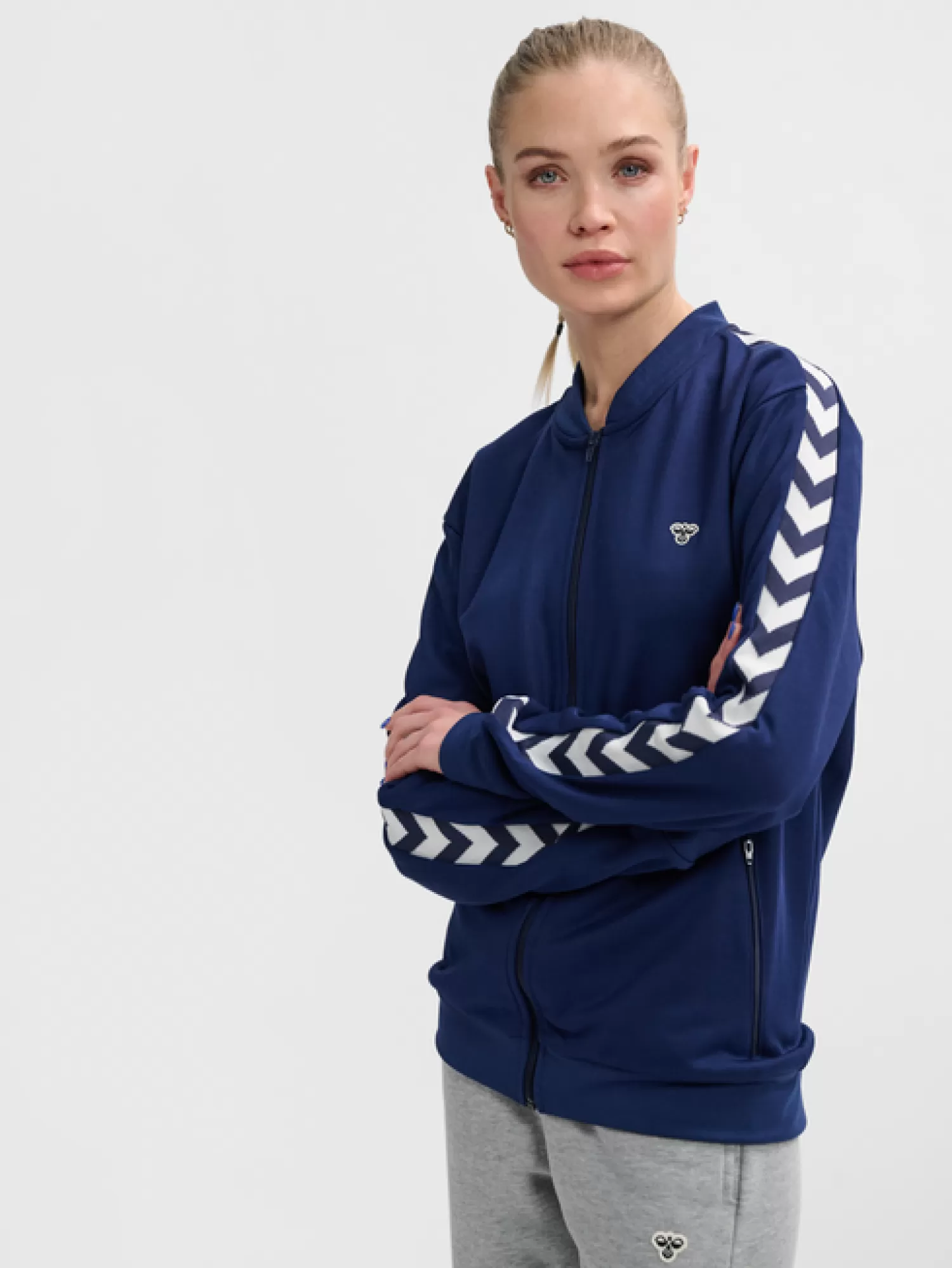 Hummel Hoodies and sweatshirts | Hoodies and sweatshirts<hmlARCHIVE REGULAR POLY ZIP JACKET