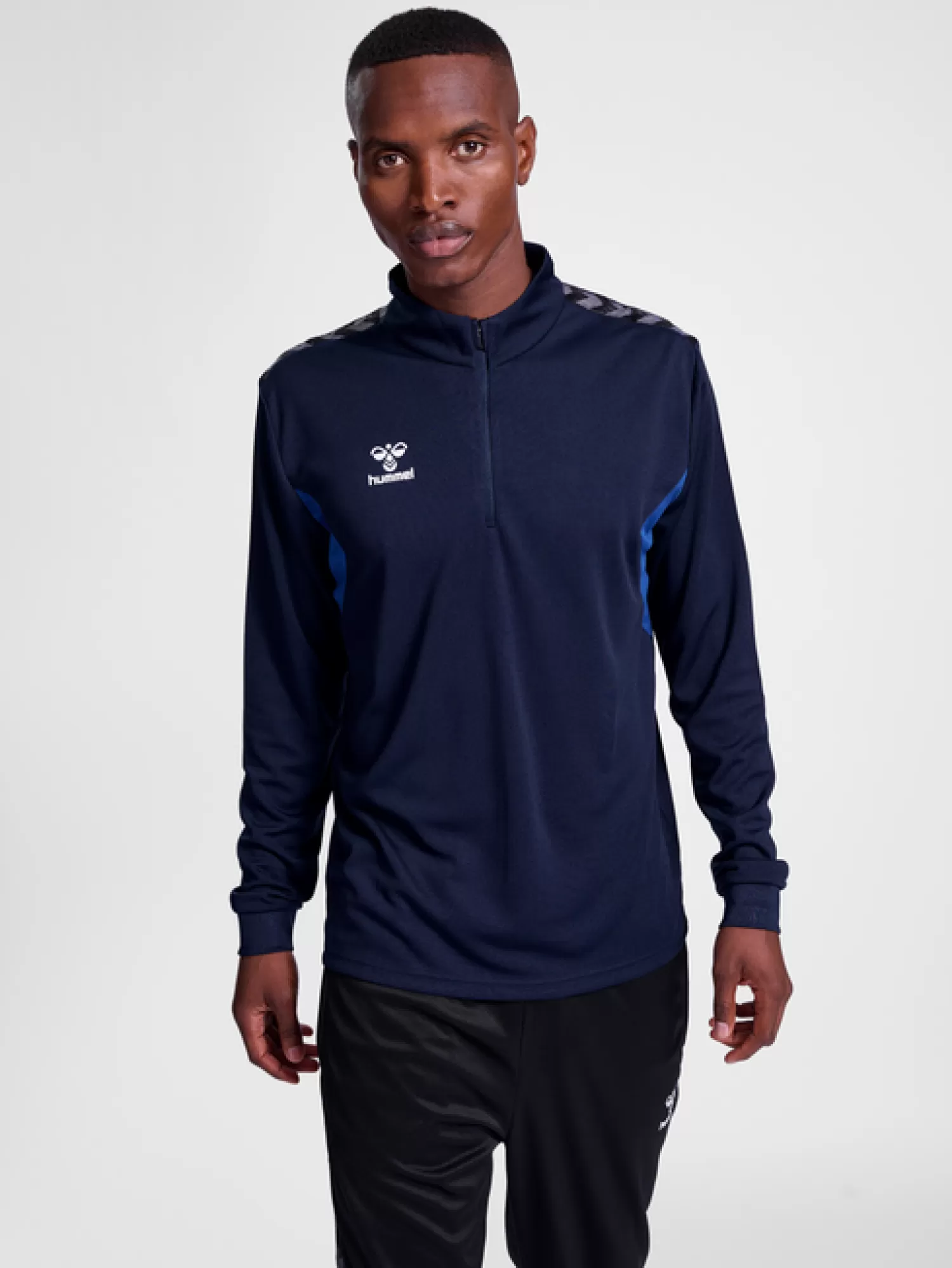 Hummel Handball jerseys | Football jerseys<hmlAUTHENTIC HALF ZIP SWEAT