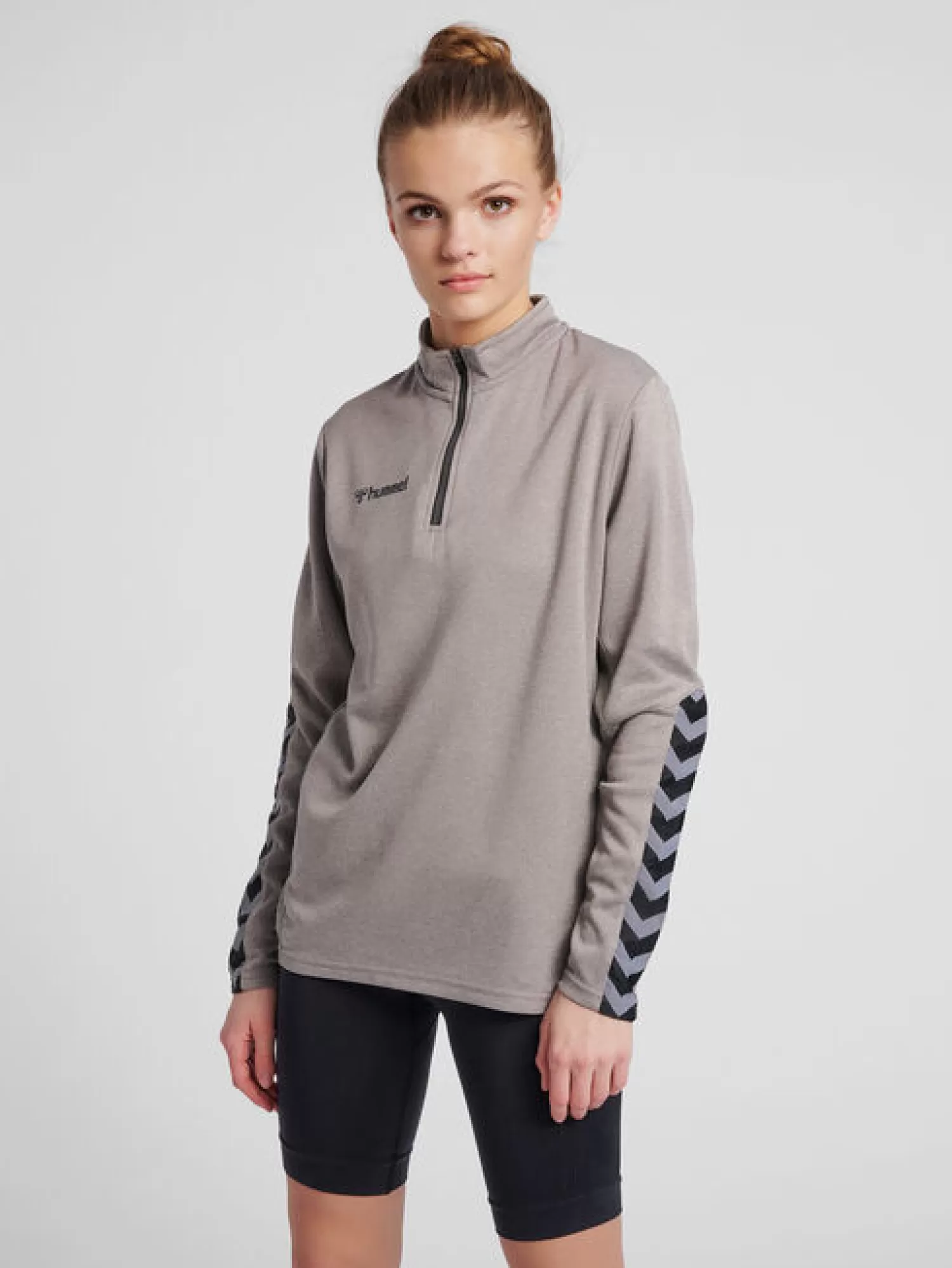 Hummel Hoodies and sweatshirts<hmlAUTHENTIC HALF ZIP SWEATSHIRT WOMAN