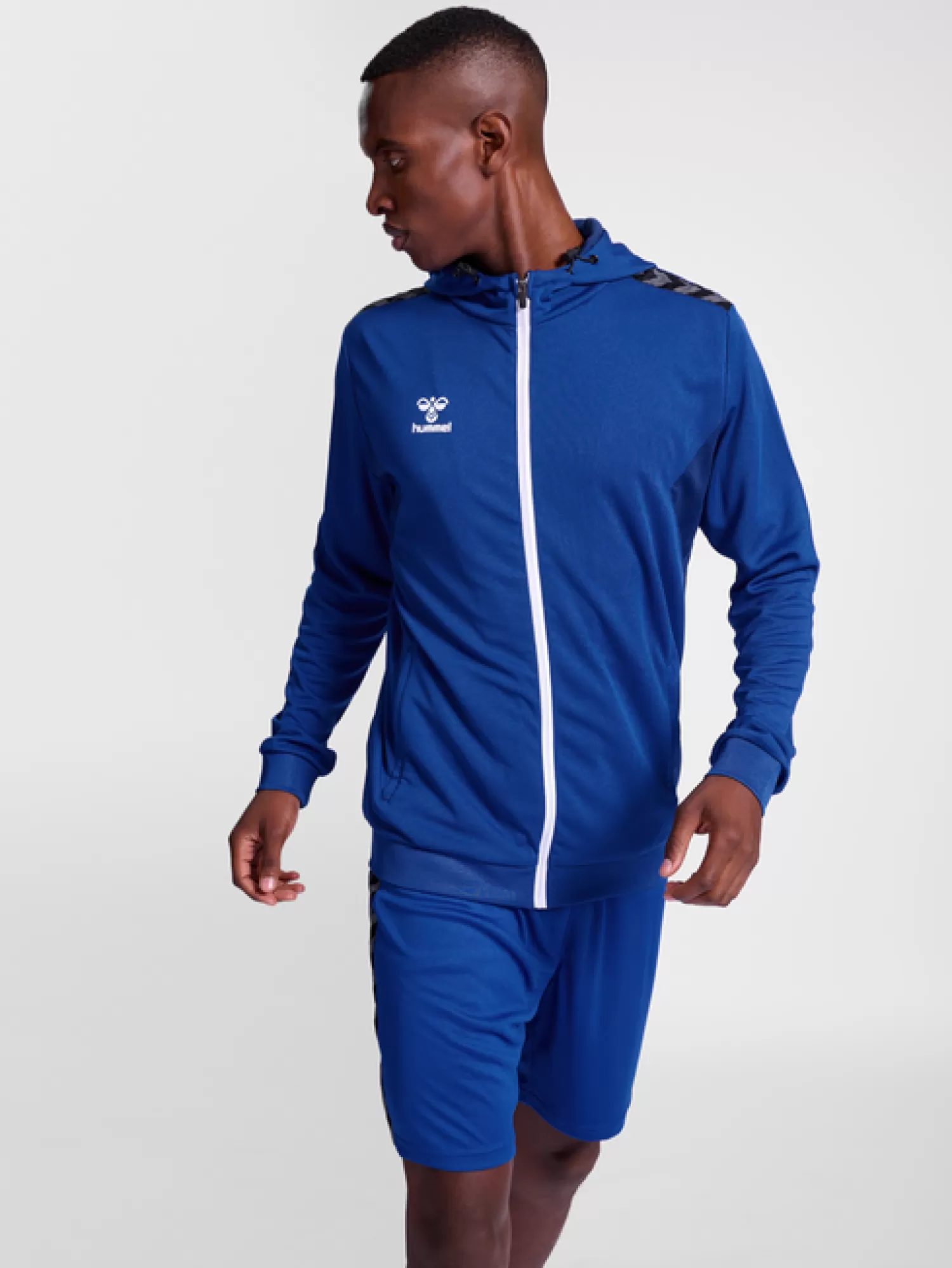 Hummel Handball jerseys | Football jerseys<hmlAUTHENTIC PL ZIP HOODIE