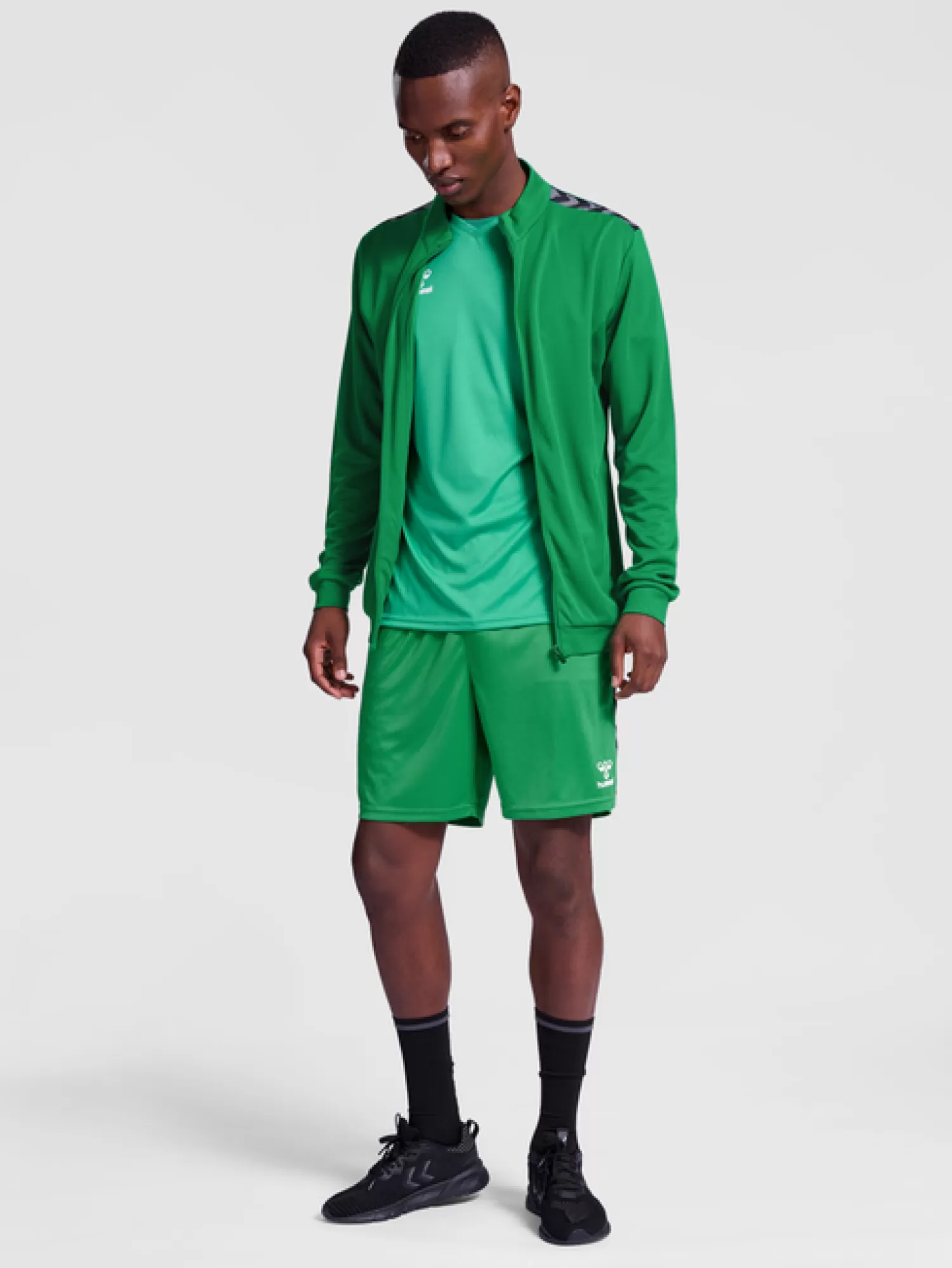 Hummel Handball jerseys | Football jerseys<hmlAUTHENTIC PL ZIP JACKET