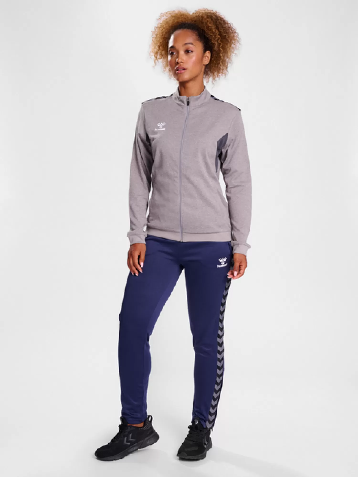 Hummel Handball jerseys | Football jerseys<hmlAUTHENTIC PL ZIP JACKET WOMAN