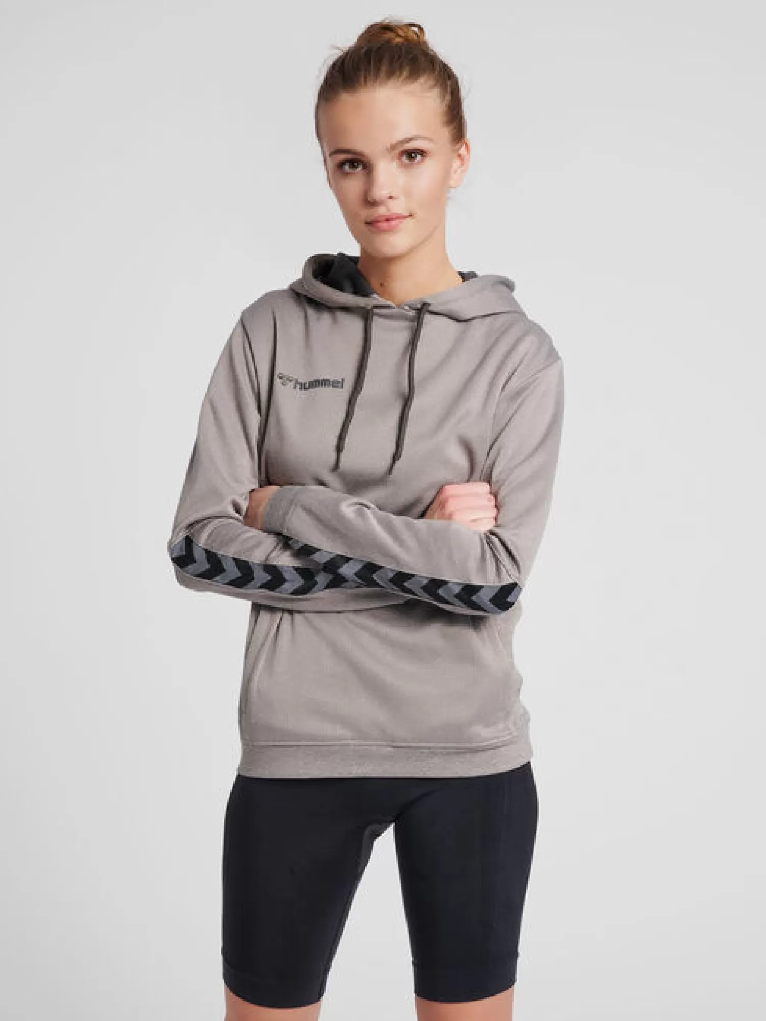 Hummel Shorts | Shorts<hmlAUTHENTIC POLY HOODIE WOMAN