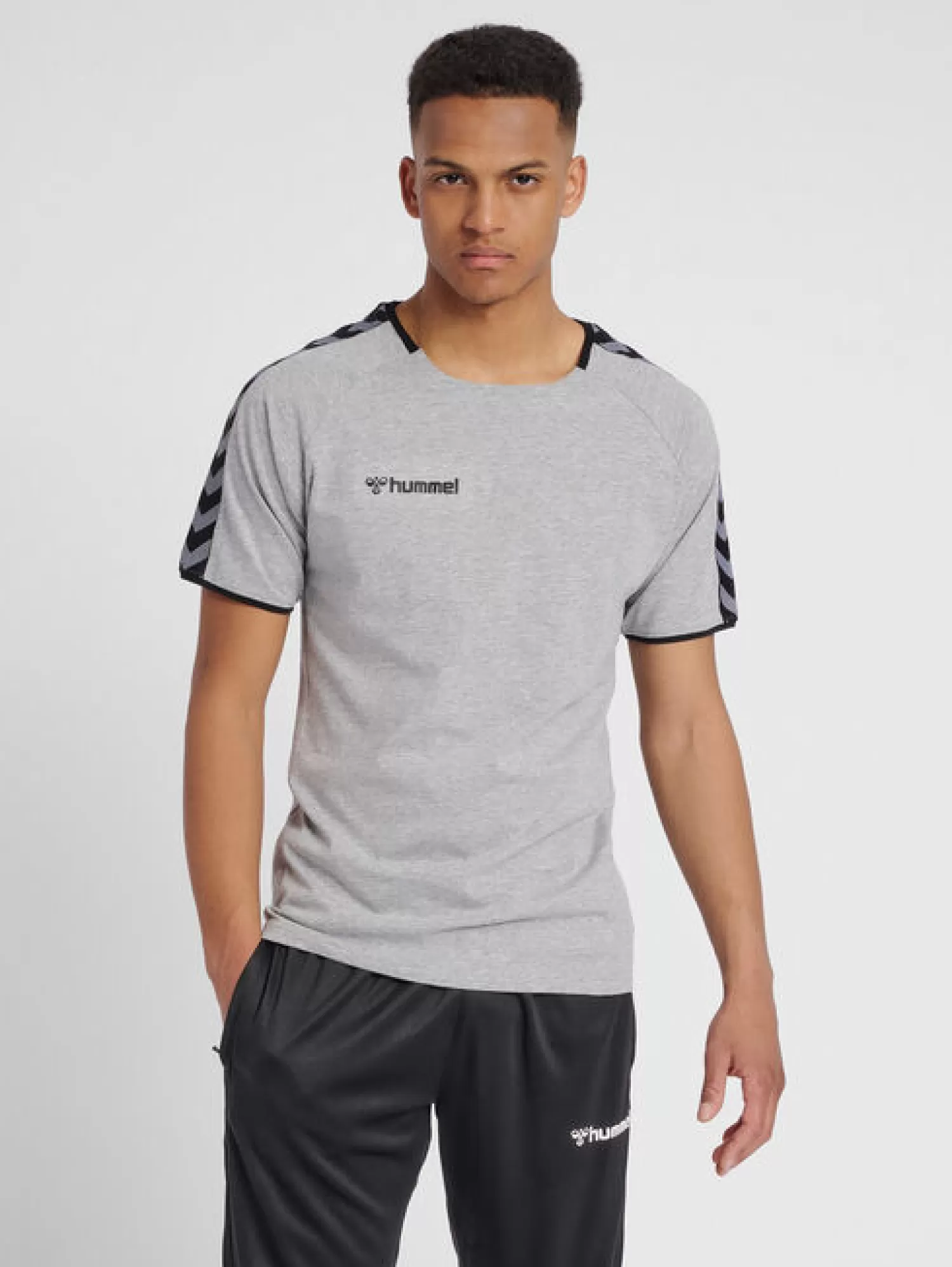 Hummel Running | Training<hmlAUTHENTIC TRAINING TEE