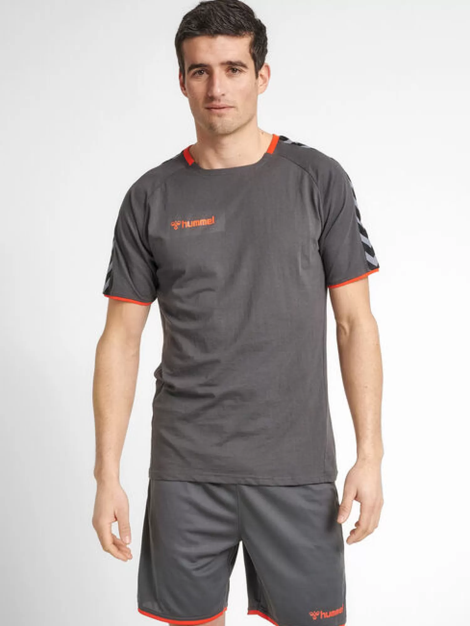 Hummel Running | Training<hmlAUTHENTIC TRAINING TEE