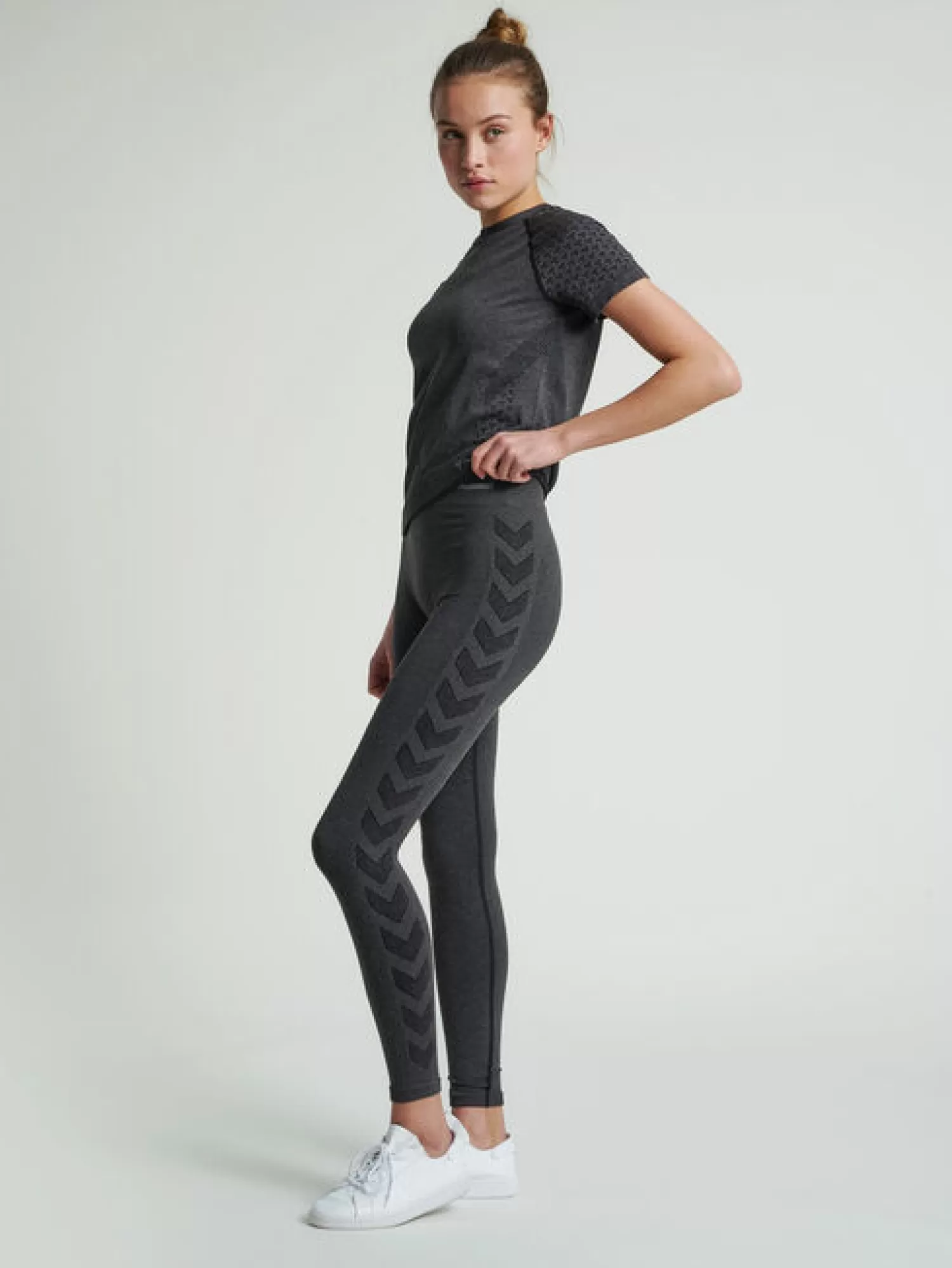 Hummel Tights | Yoga<hmlCI SEAMLESS MID WAIST TIGHTS