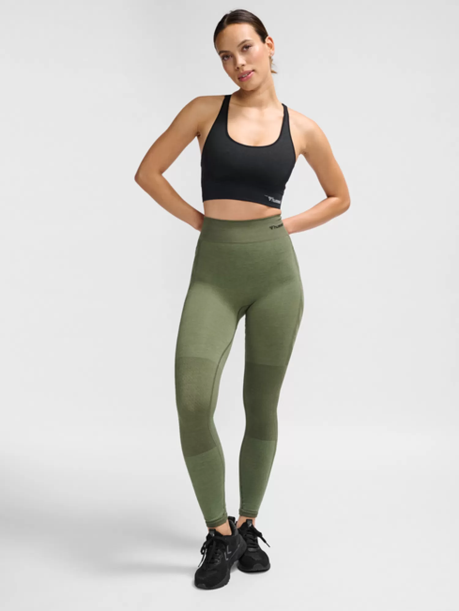 Hummel Sports bras | Sports bras<hmlCLEA SEAMLESS SPORTS TOP