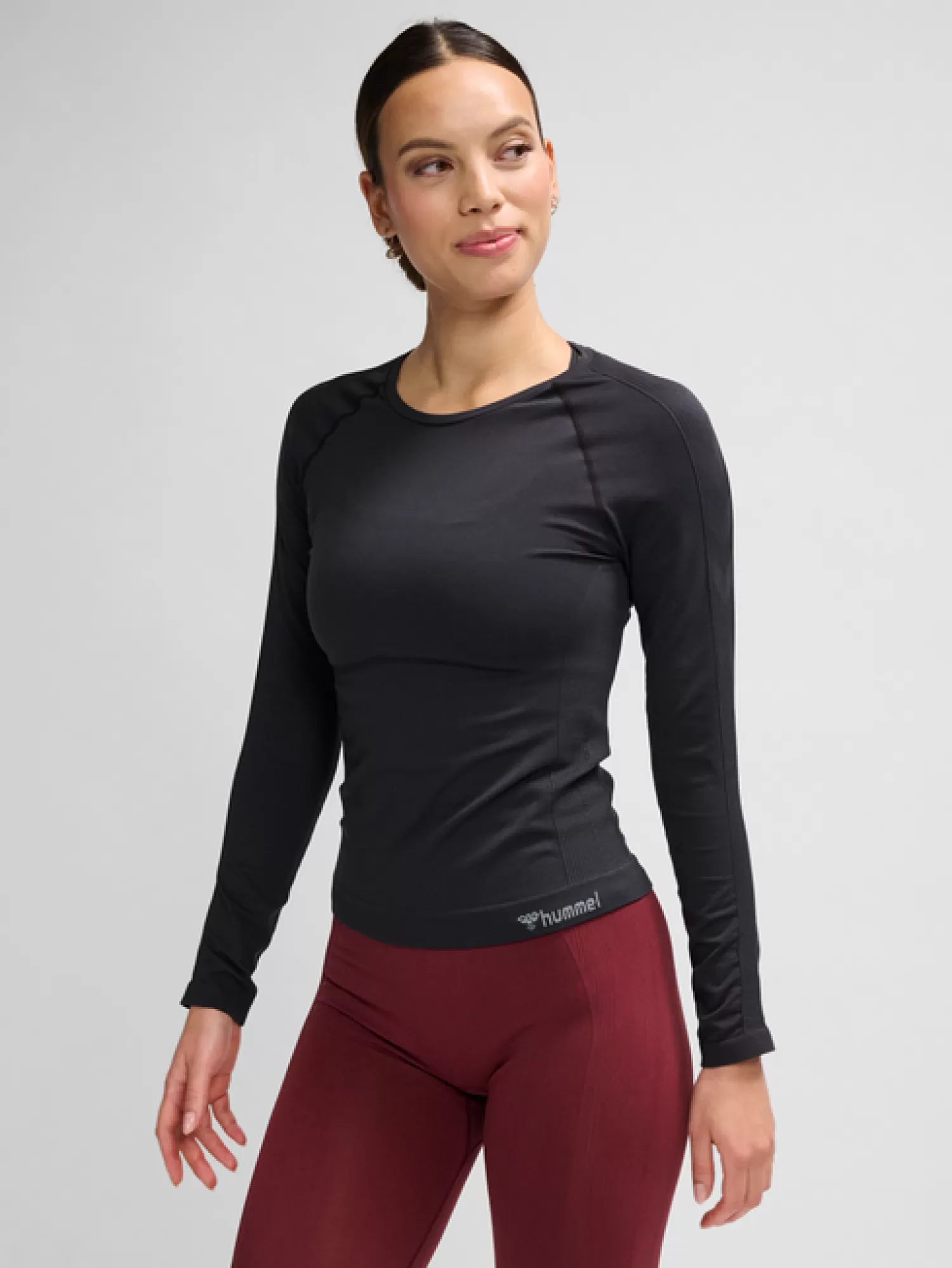 Hummel T-shirts and tops | T-shirts<hmlCLEA SEAMLESS TIGHT T-SHIRT L/S