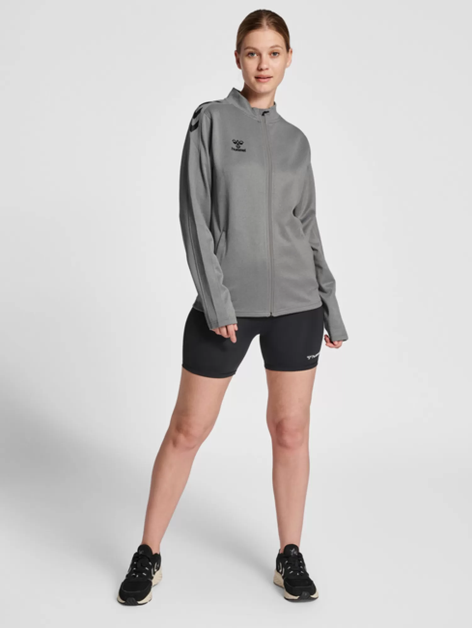 Hummel Training jackets | Football jackets<hmlCORE XK POLY ZIP SWEAT WOMAN