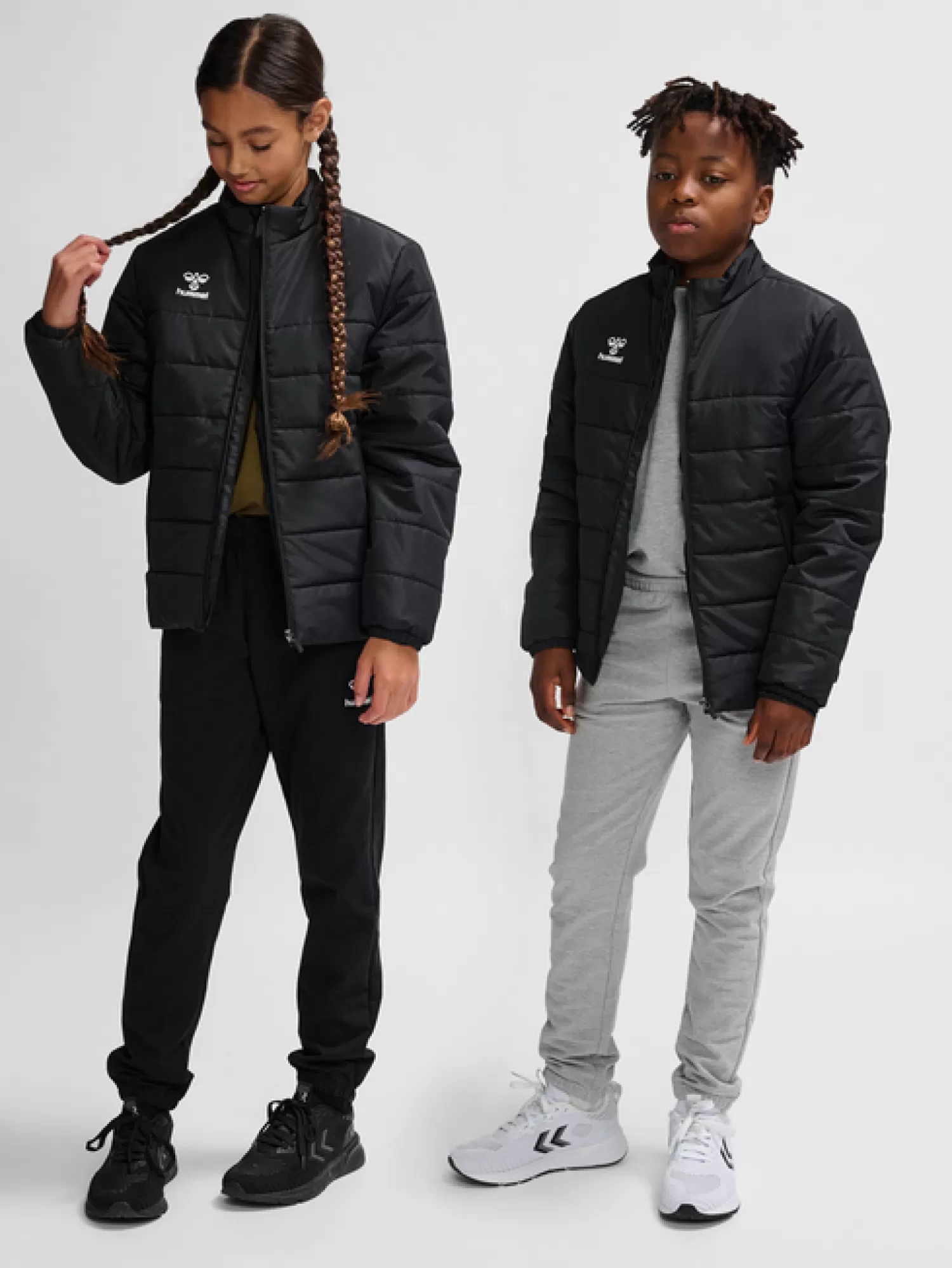 Hummel Outerwear | Jackets<hmlESSENTIAL SHORT BENCH JKT KIDS