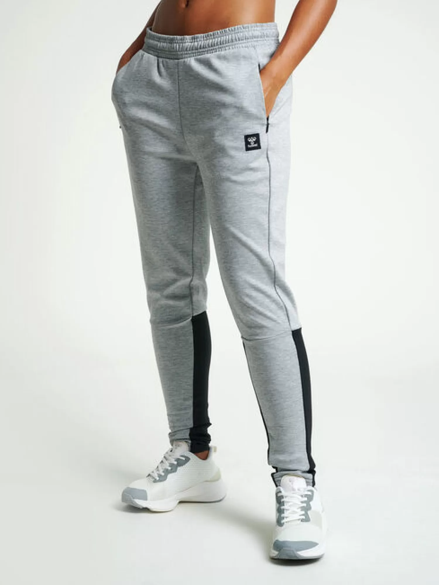 Hummel Training pants | Pants<hmlESSI TAPERED PANTS