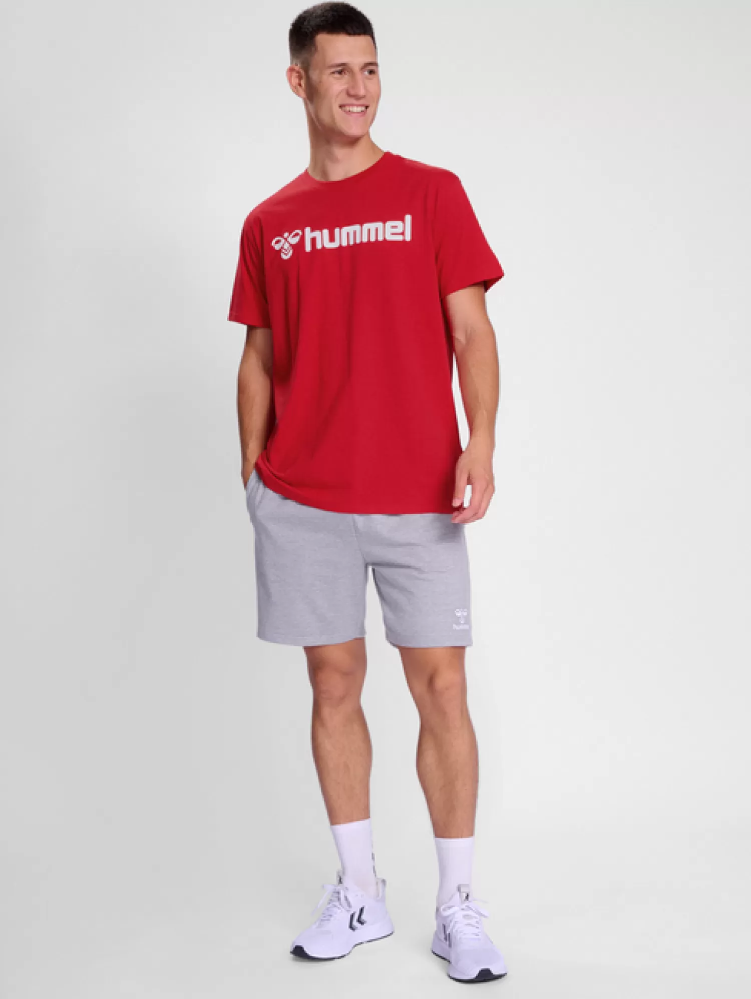 Hummel T-shirts<hmlGO 2.0 LOGO T-SHIRT S/S