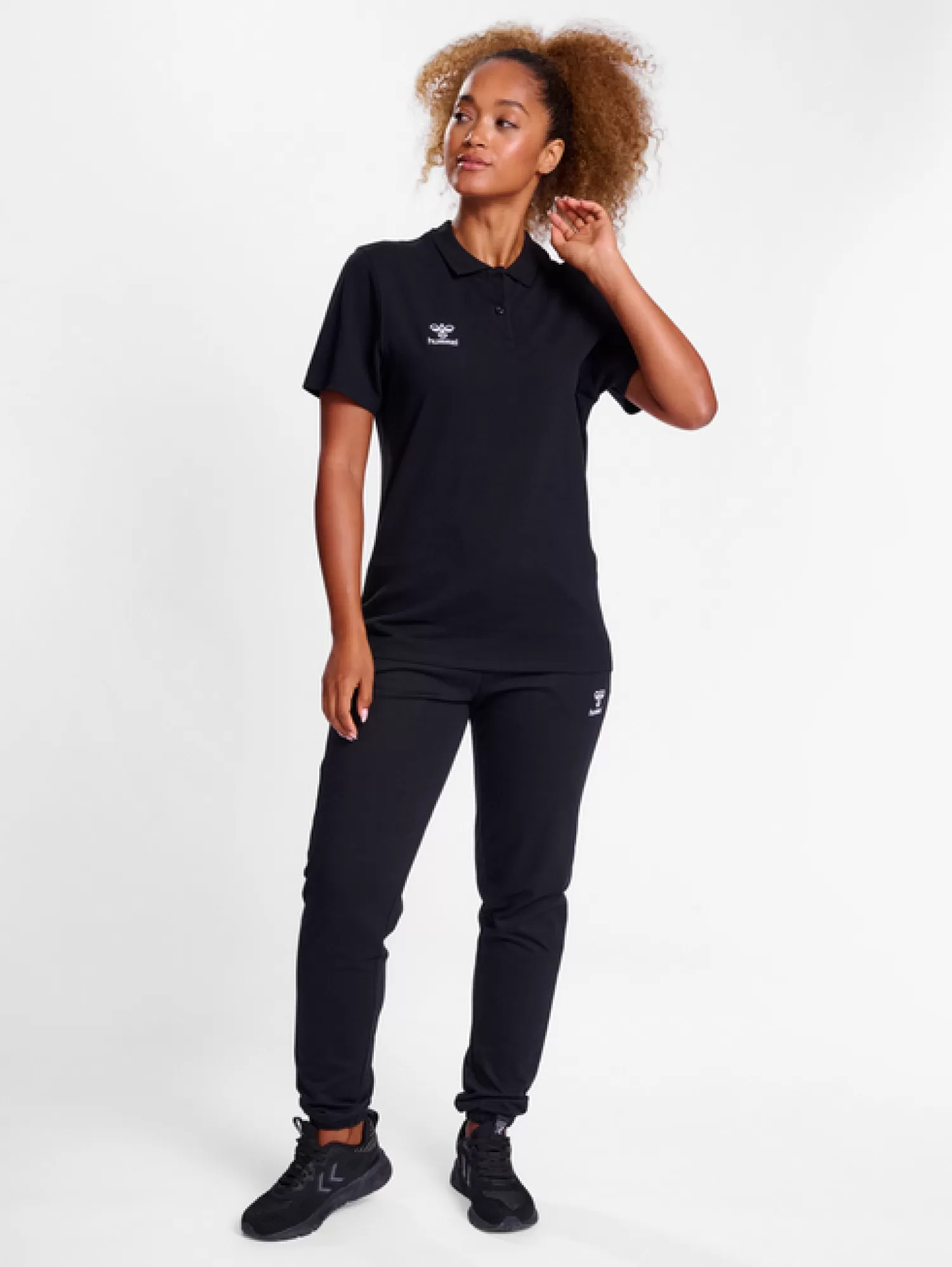 Hummel T-shirts<hmlGO 2.0 POLO WOMAN