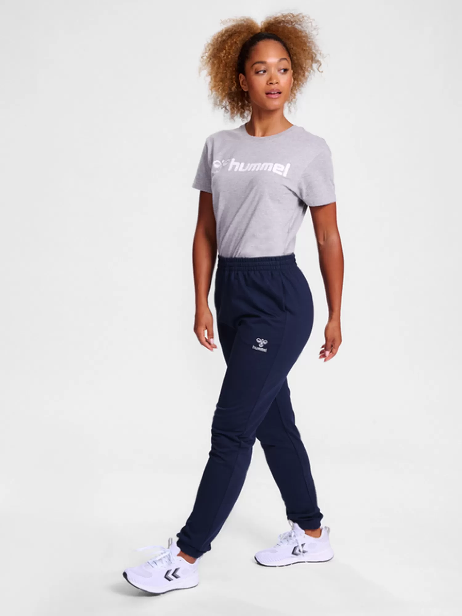 Hummel Pants<hmlGO 2.0 SWEATPANTS WOMAN