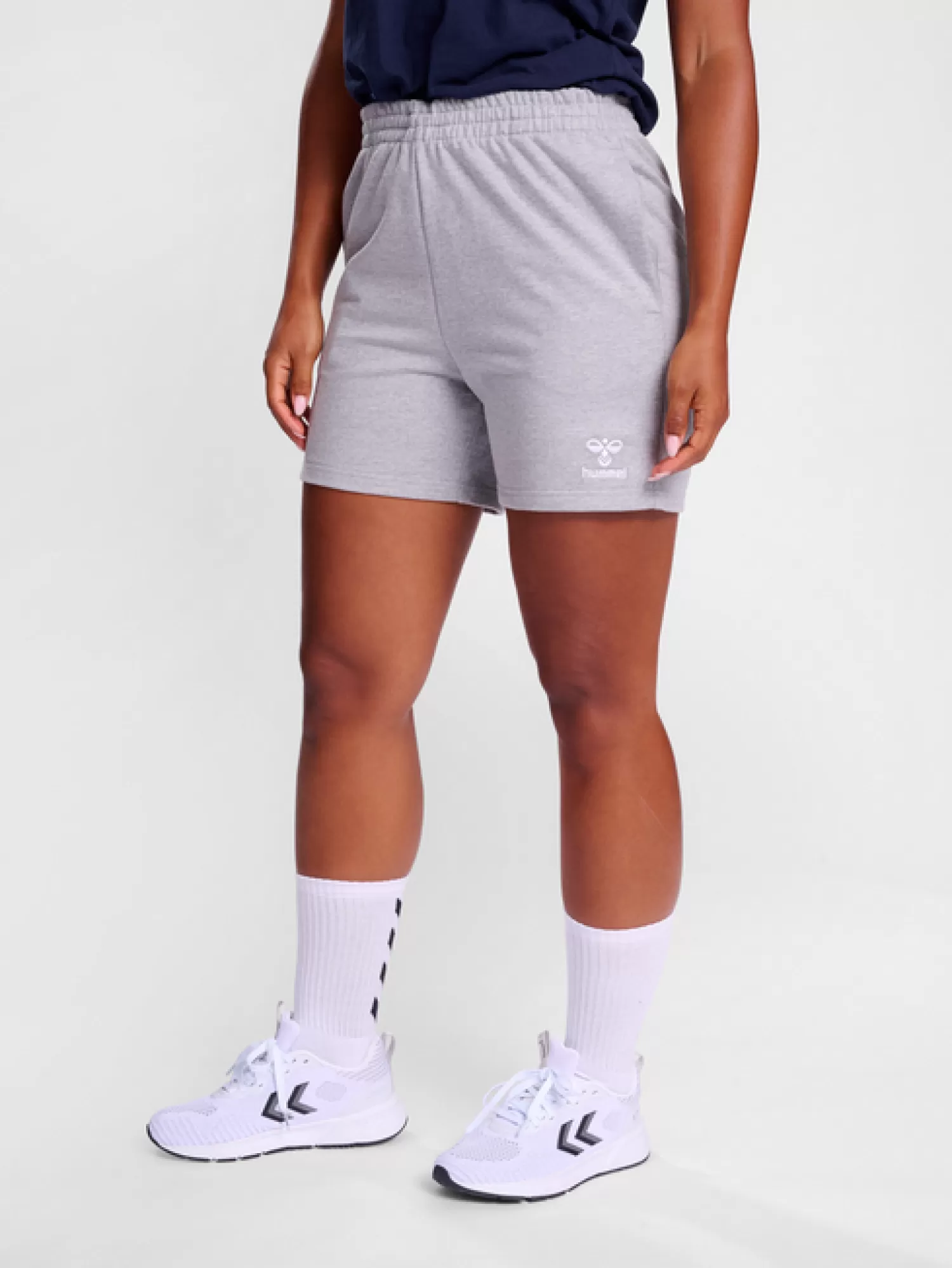 Hummel Shorts<hmlGO 2.0 SWEATSHORTS WOMAN