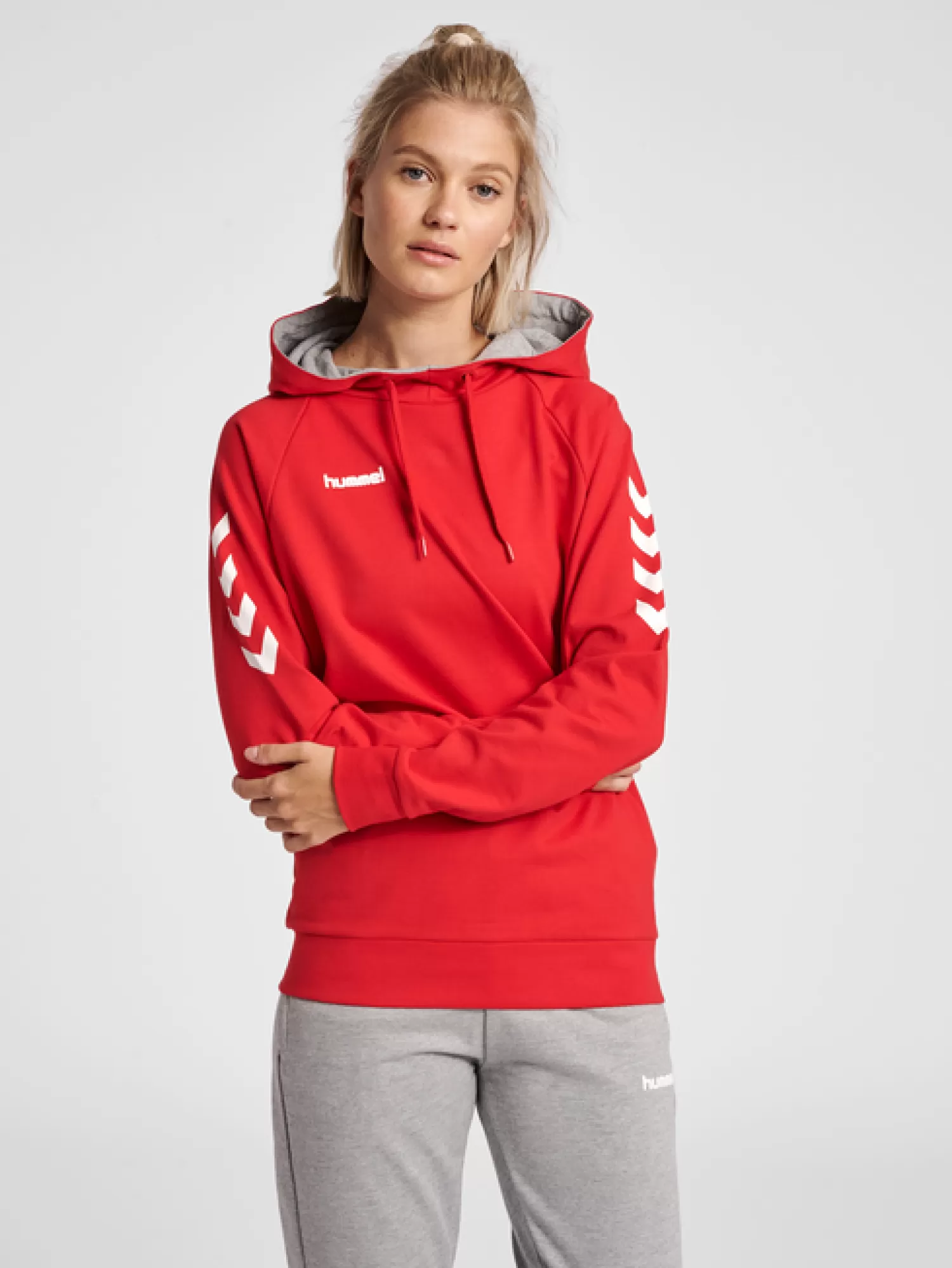 Hummel Hoodies and sweatshirts<HMLGO COTTON HOODIE WOMAN