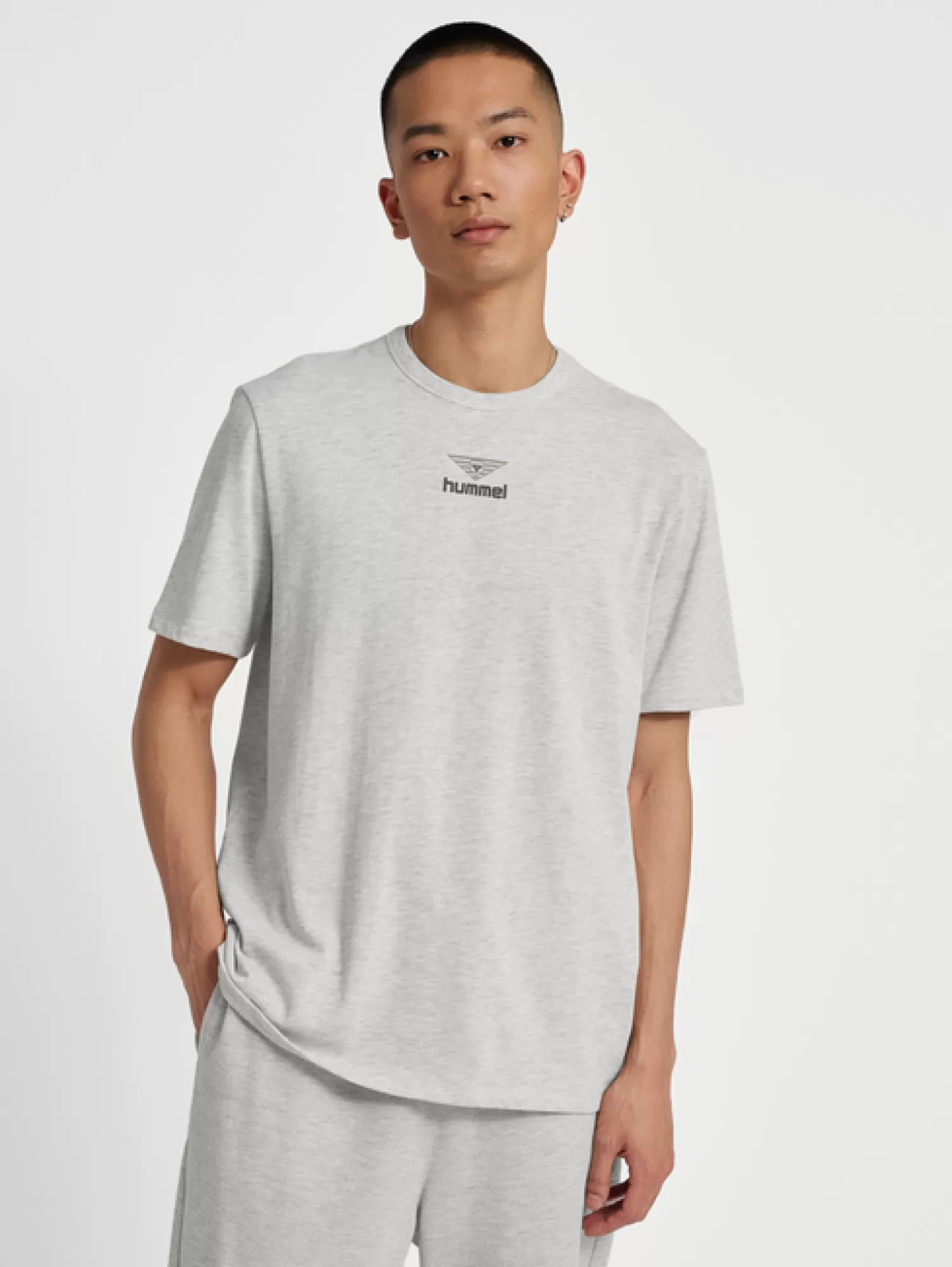 Hummel T-shirts | T-shirts<hmlHIVE LUCAS T-SHIRT