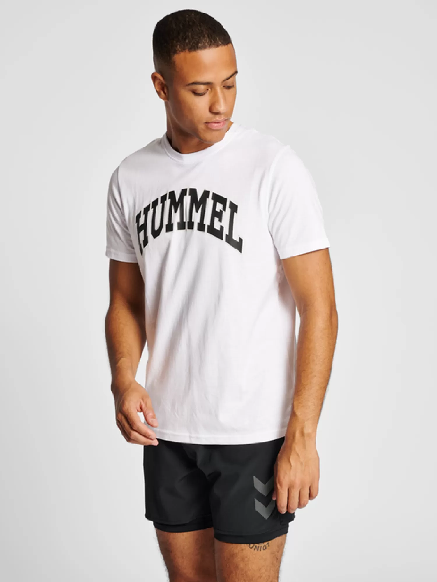 Hummel T-shirts<hmlIC BILL T-SHIRT