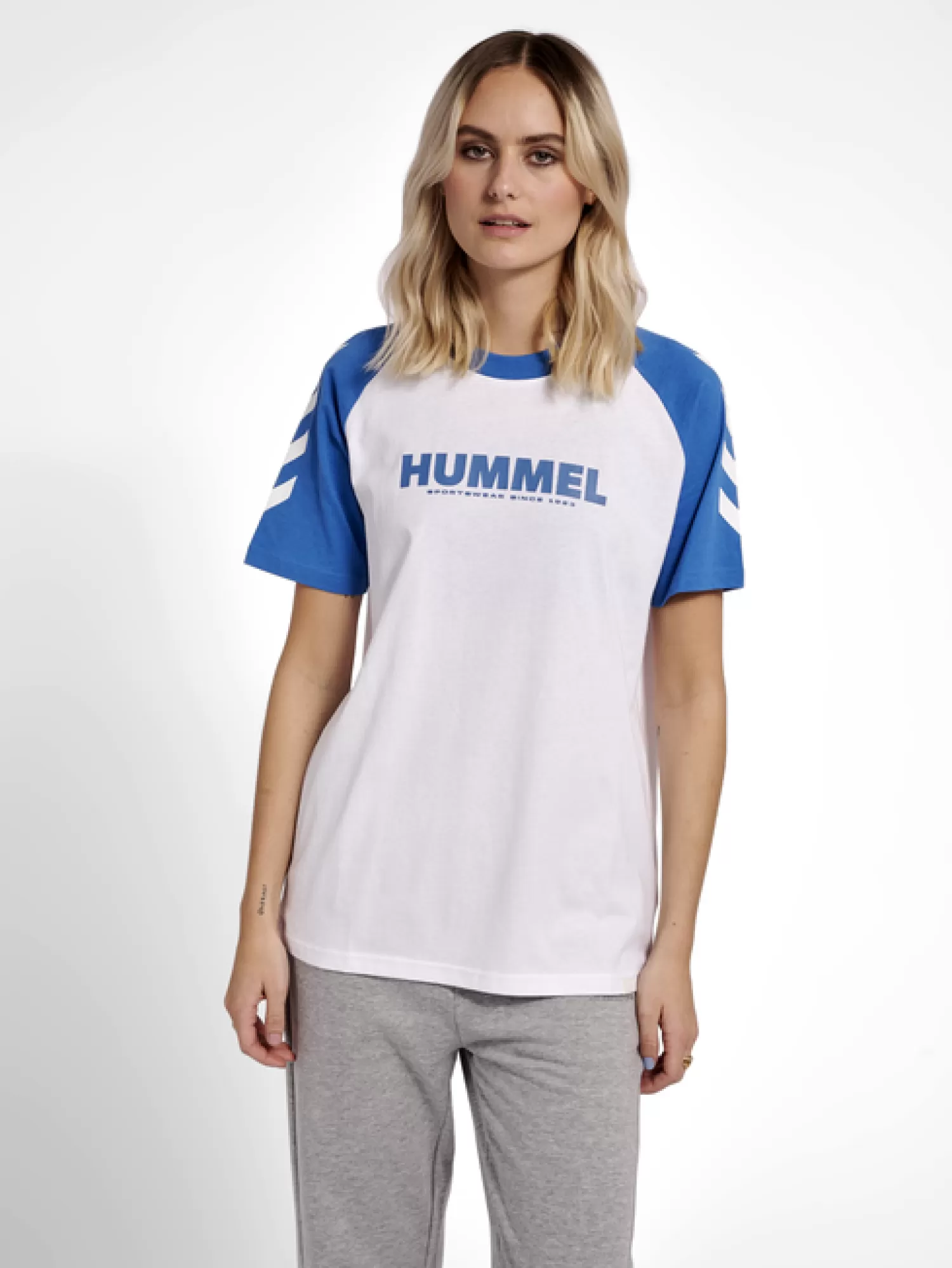 Hummel T-shirts | T-shirts<hmlLEGACY BLOCKED T-SHIRT