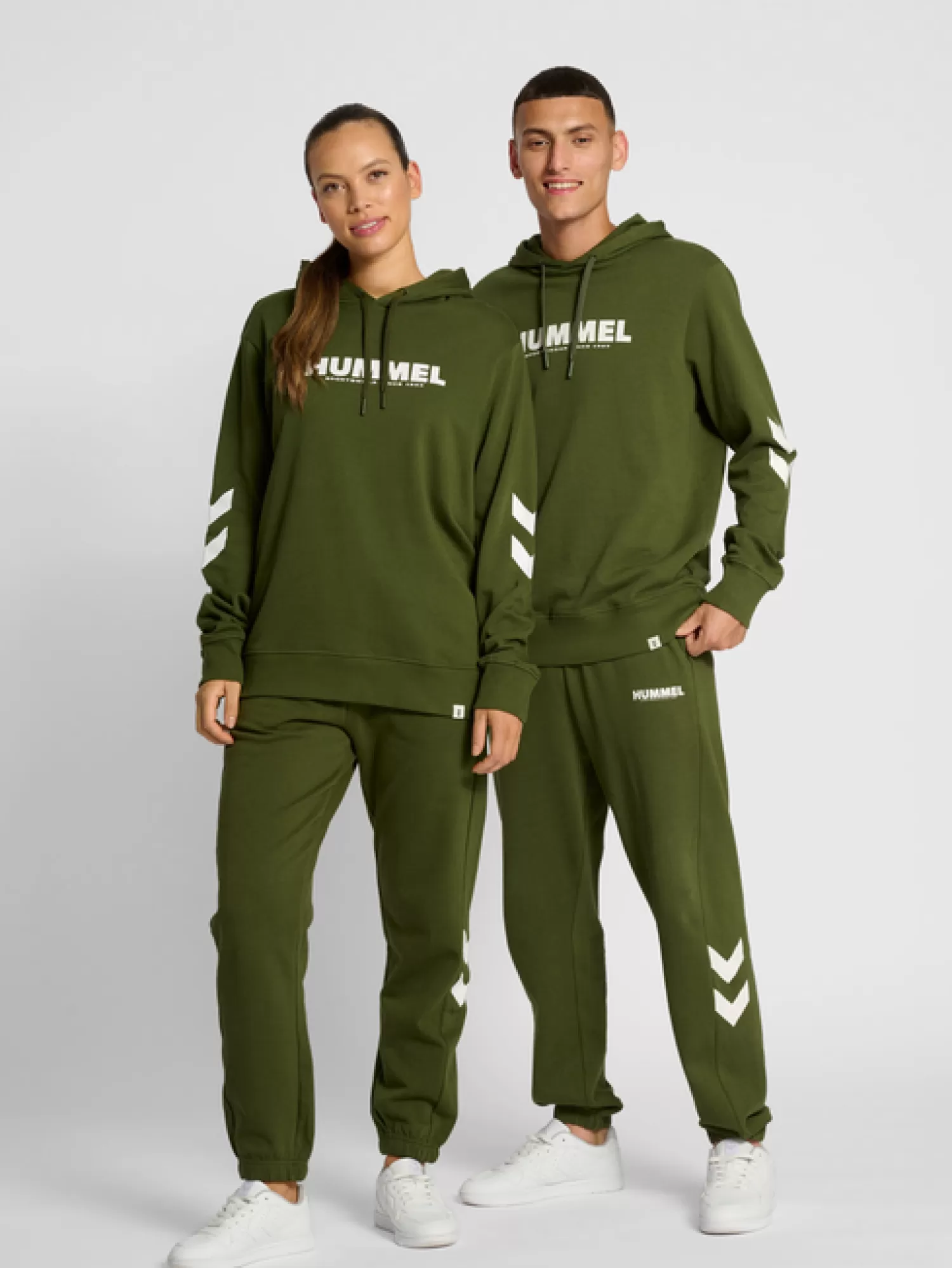 Hummel Hoodies and sweatshirts | Hoodies and sweatshirts<hmlLEGACY LOGO HOODIE