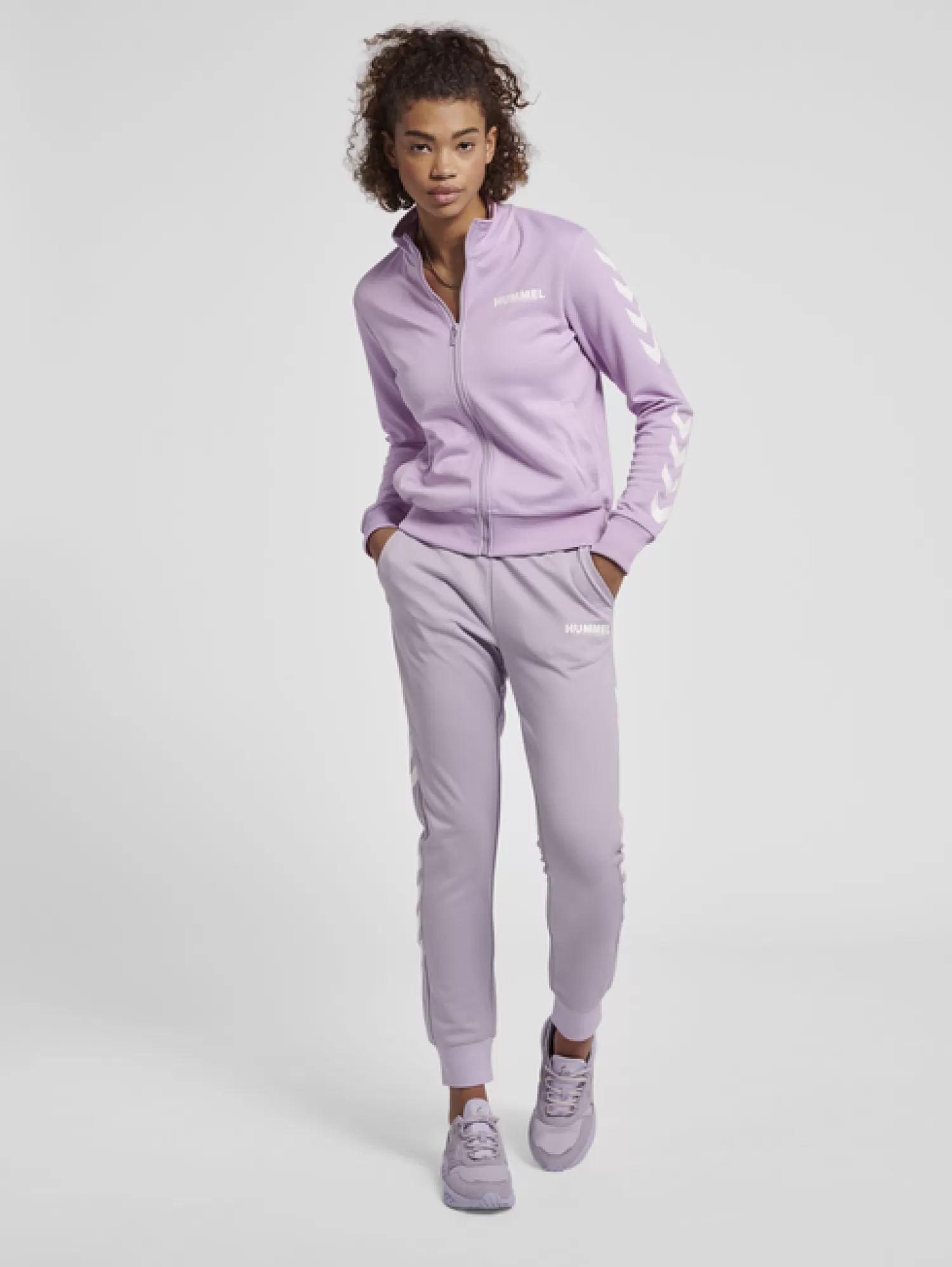 Hummel Pants<hmlLEGACY POLY WOMAN REGULAR PANTS