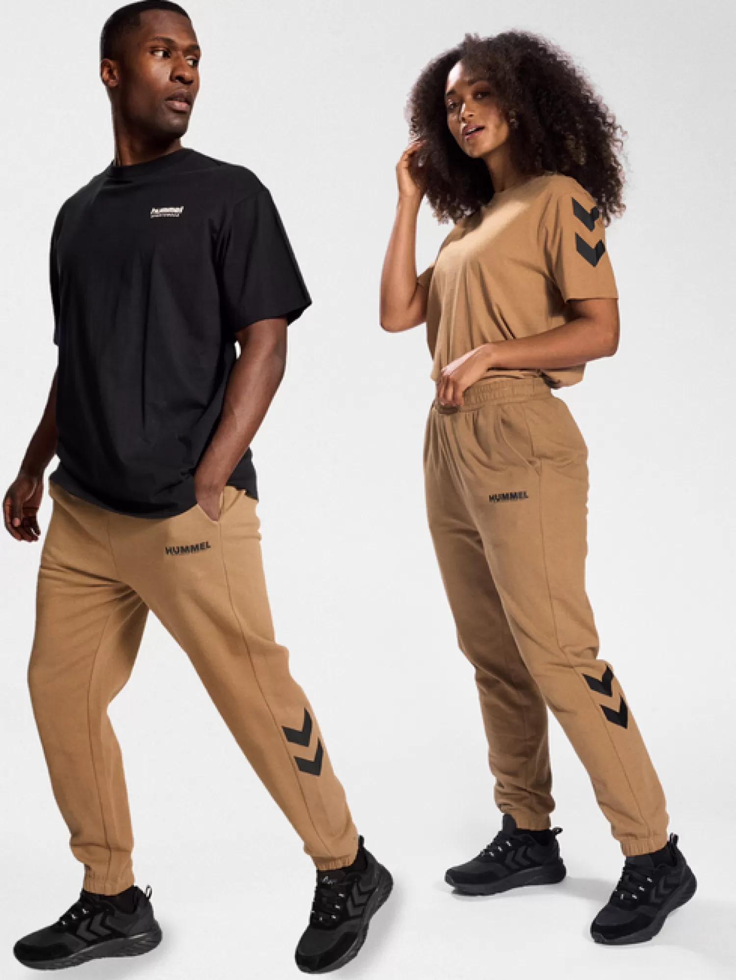 Hummel Pants | Pants<hmlLEGACY REGULAR PANTS