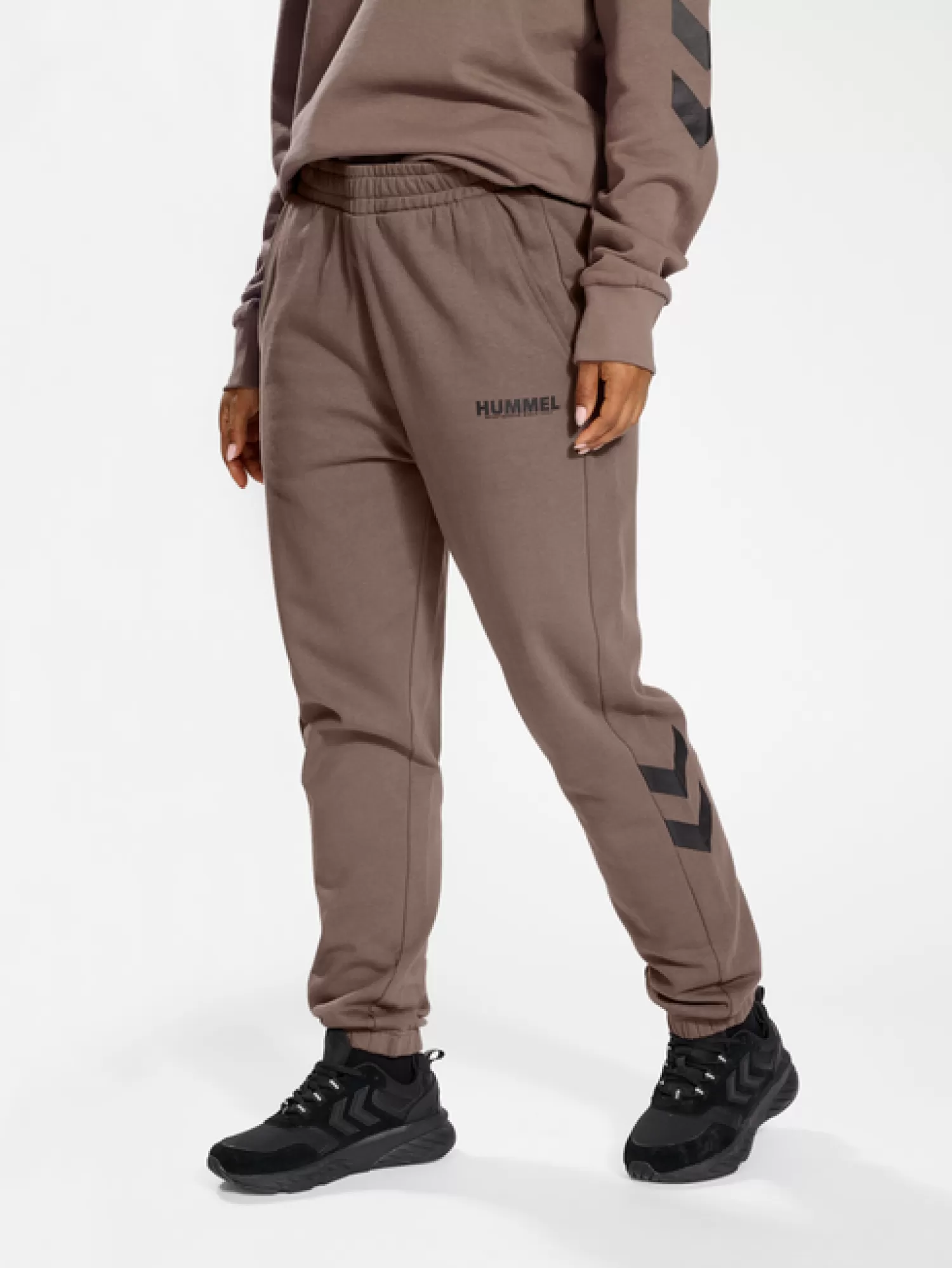 Hummel Pants | Pants<hmlLEGACY REGULAR PANTS