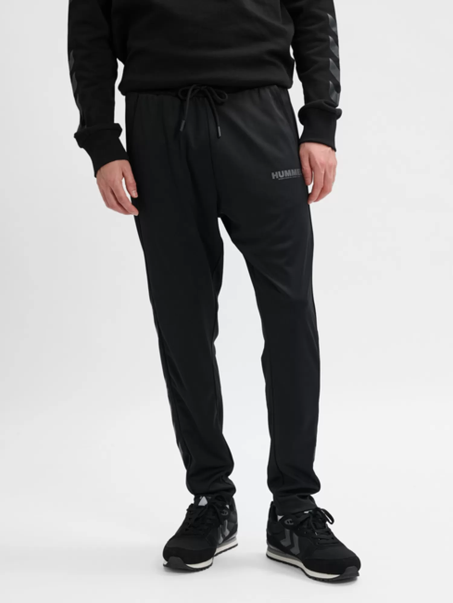 Hummel Pants<hmlLEGACY SUNE POLY TAPERED PANTS