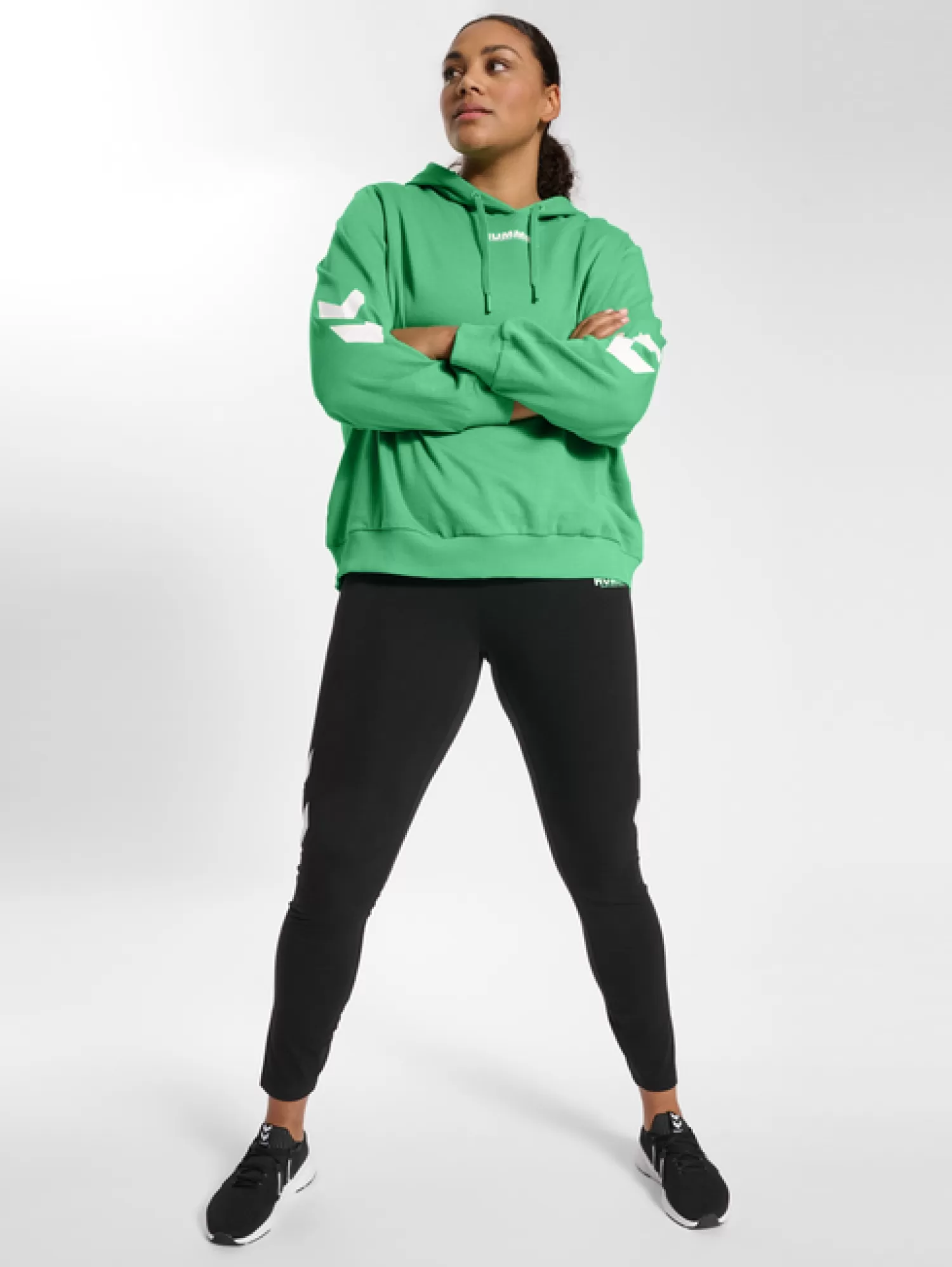 Hummel Hoodies and sweatshirts<hmlLEGACY WOMAN HOODIE PLUS