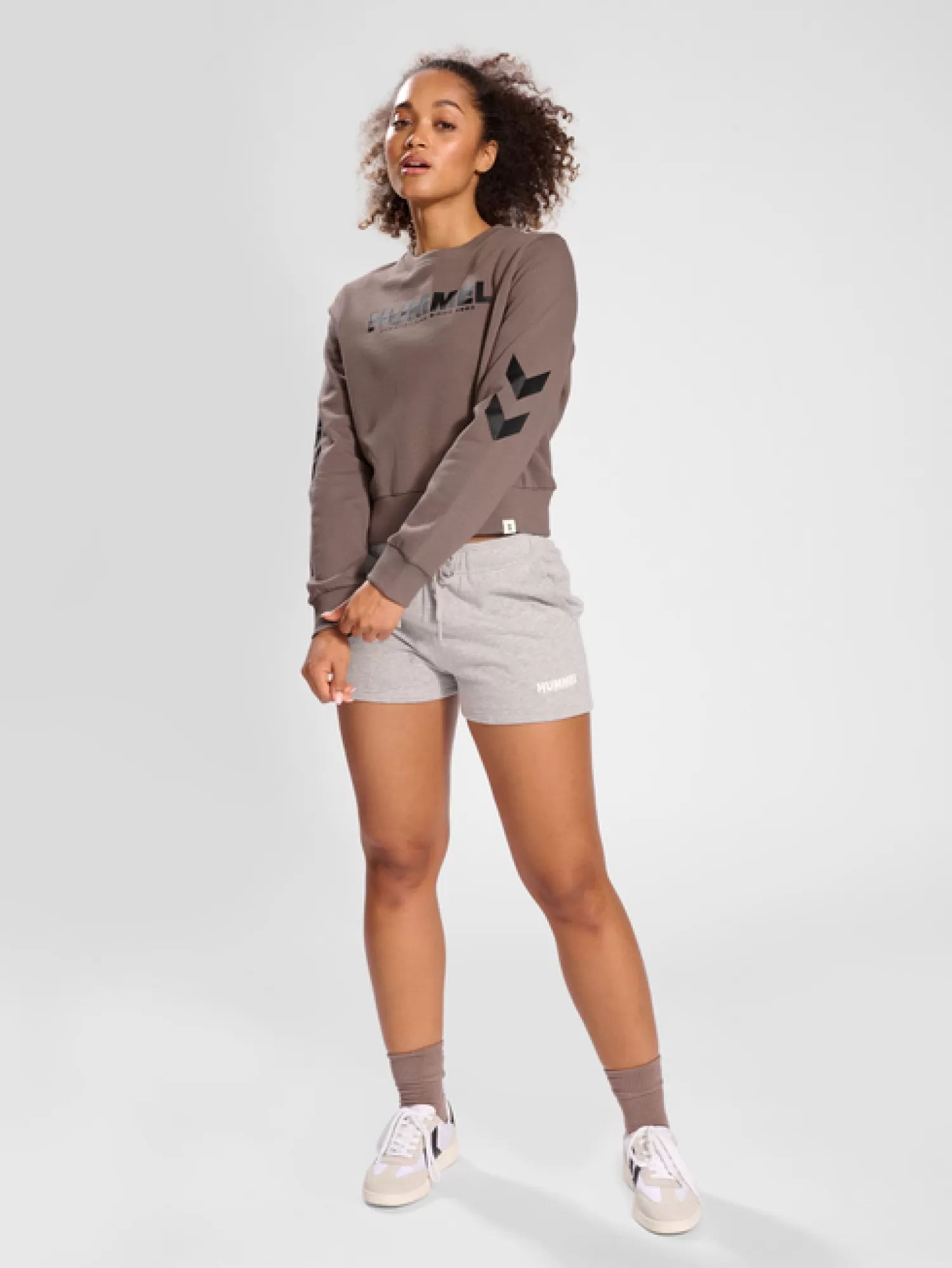 Hummel Hoodies and sweatshirts<hmlLEGACY WOMAN SWEATSHIRT