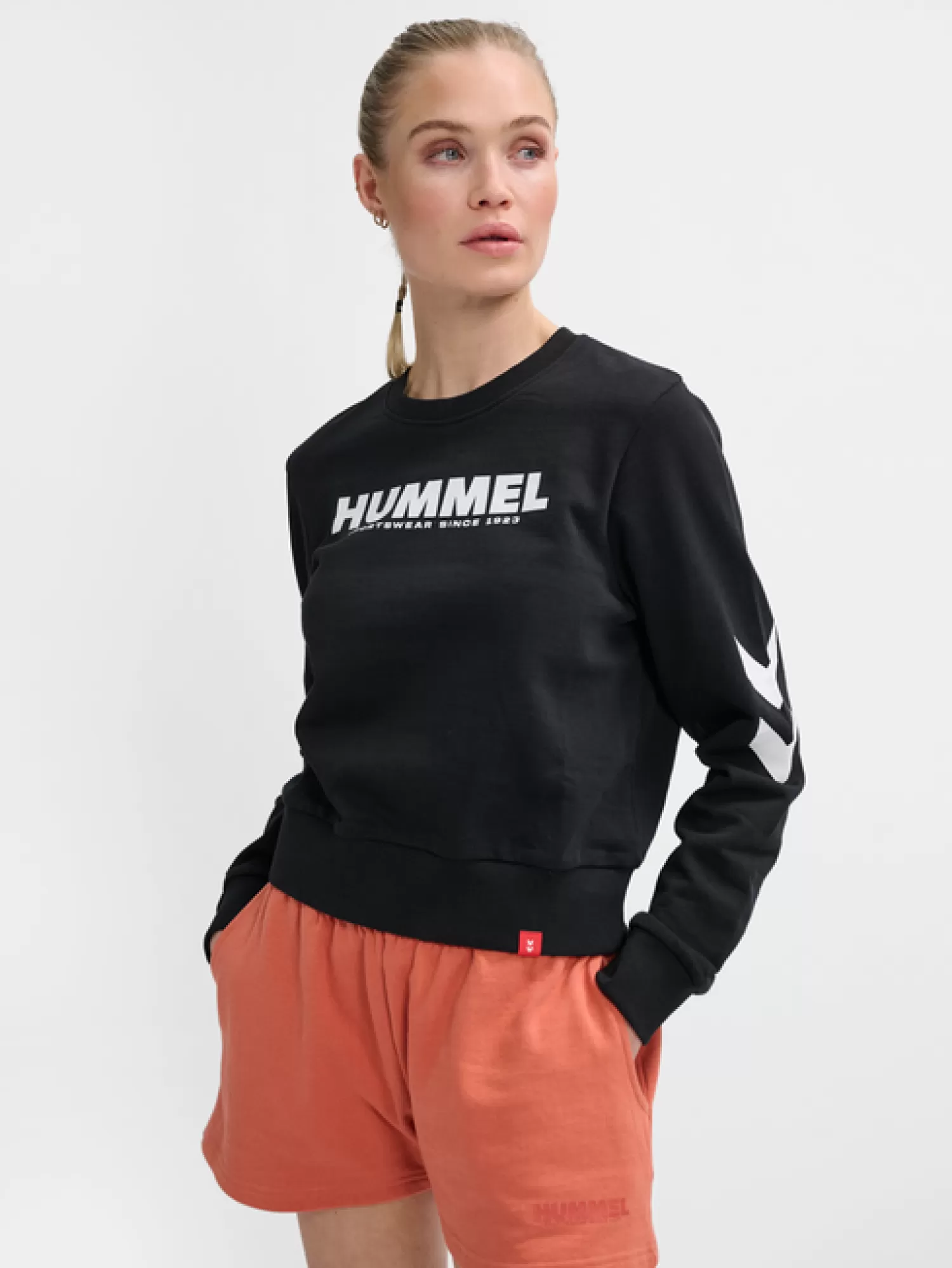 Hummel Hoodies and sweatshirts<hmlLEGACY WOMAN SWEATSHIRT