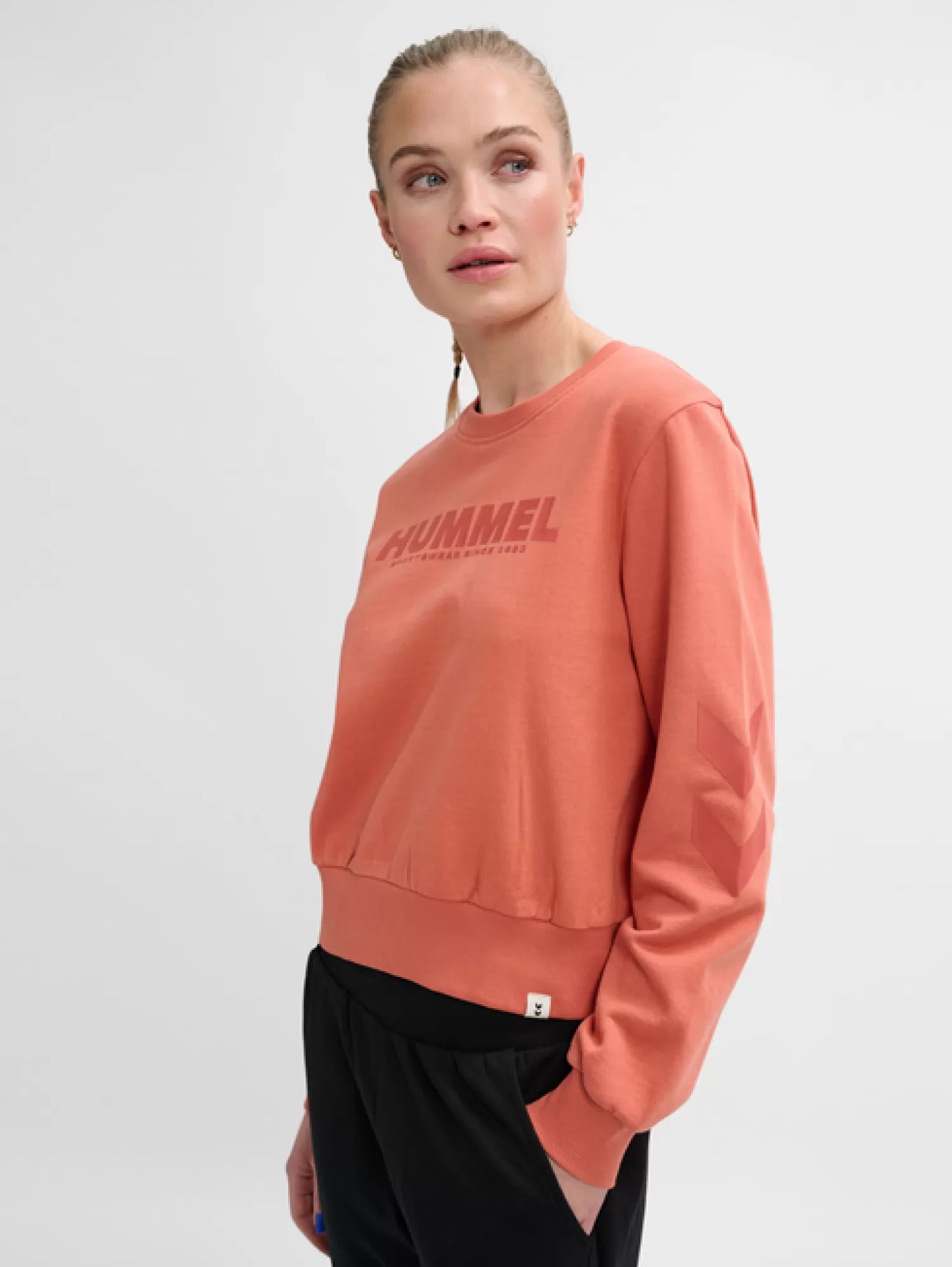 Hummel Hoodies and sweatshirts<hmlLEGACY WOMAN SWEATSHIRT