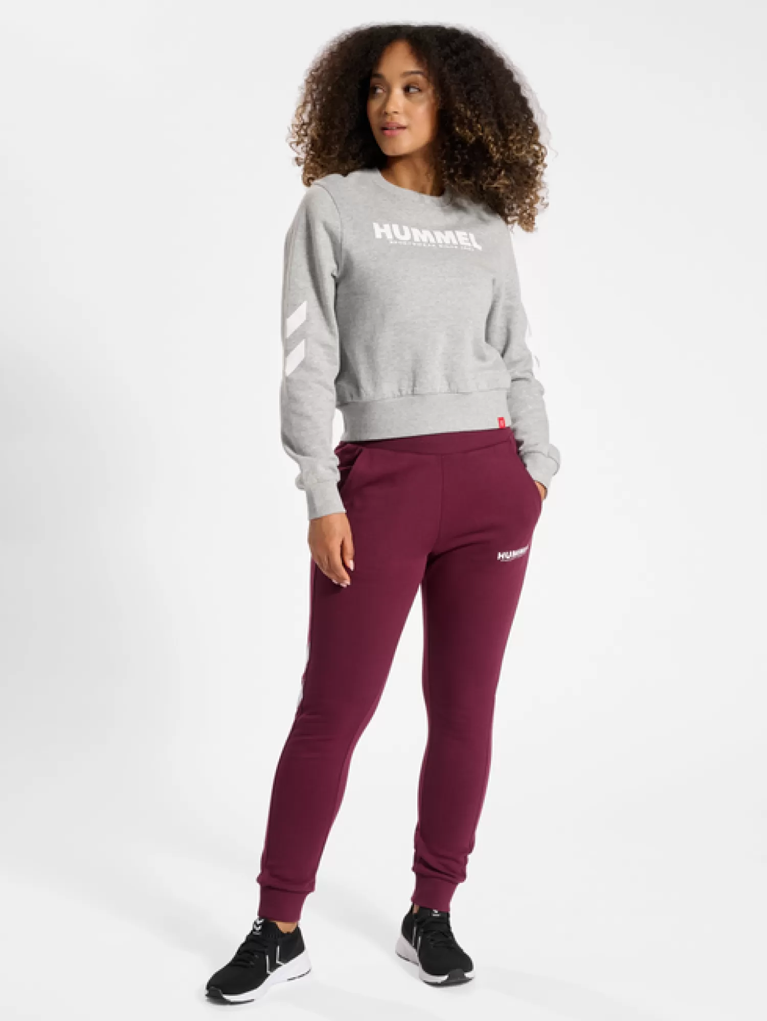 Hummel Pants<hmlLEGACY WOMAN TAPERED PANTS