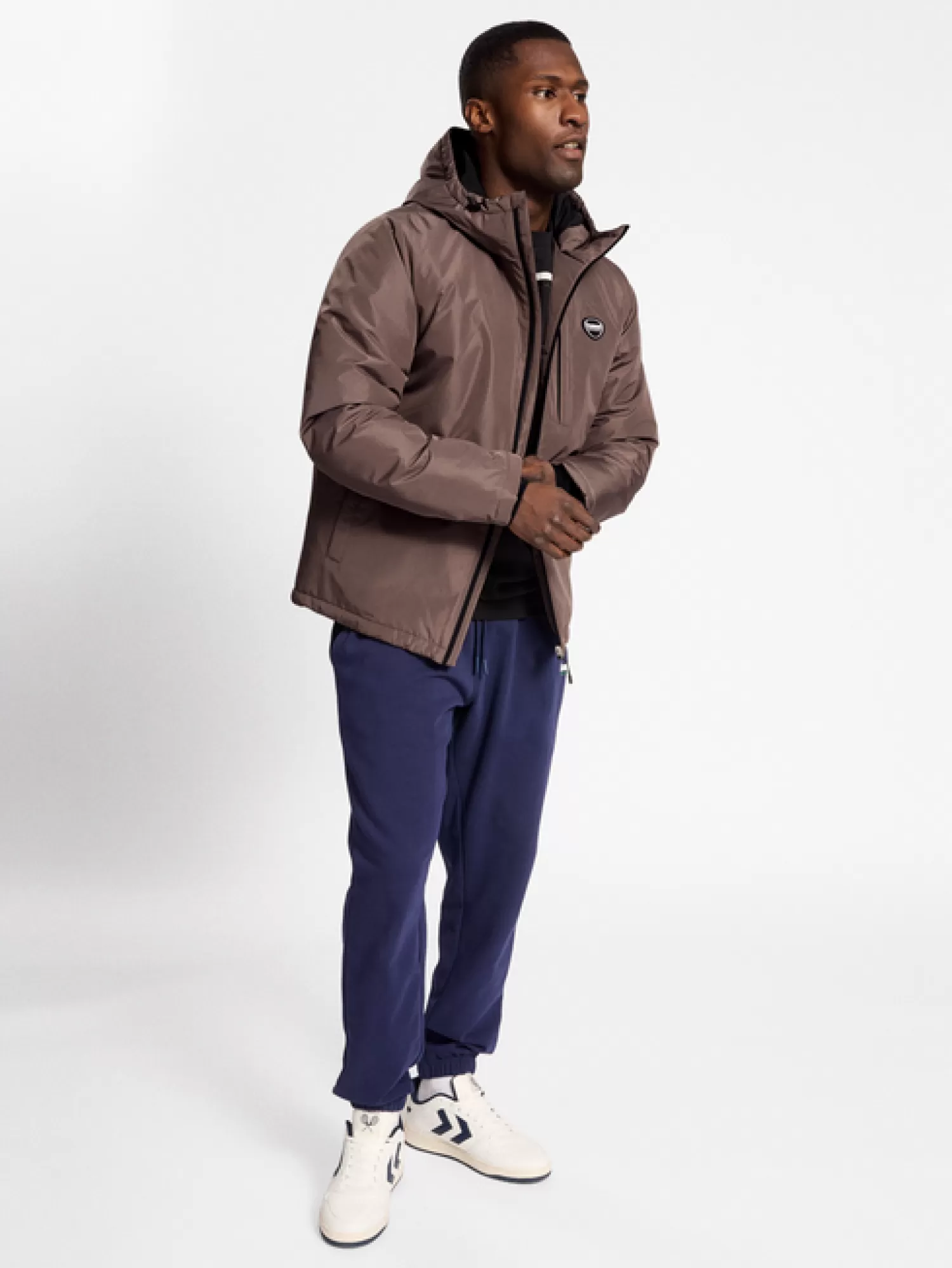 Hummel Jackets<hmlLGC HENRY PADDED JACKET