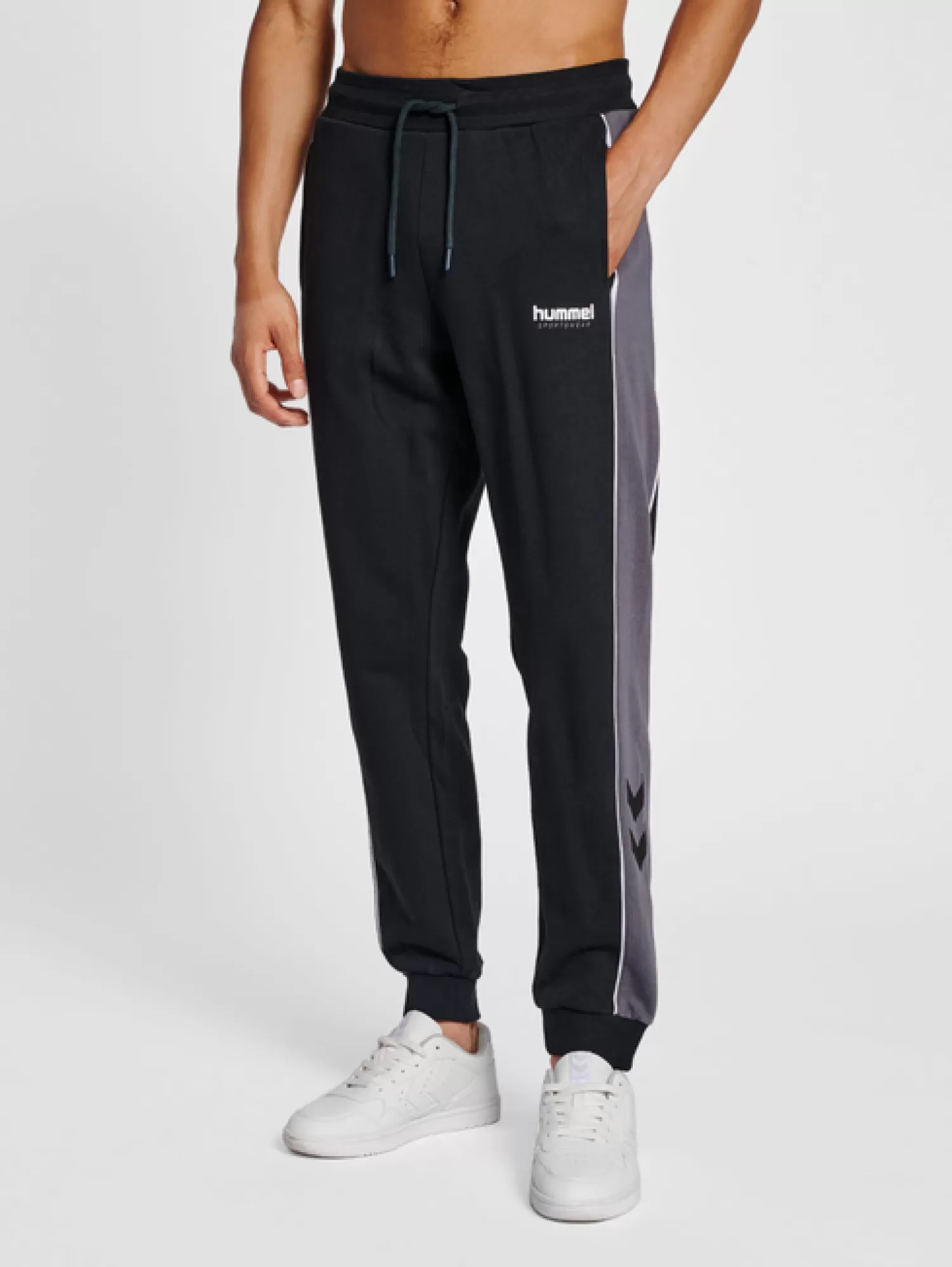 Hummel Pants | Pants<hmlLGC JULIAN REGULAR PANTS