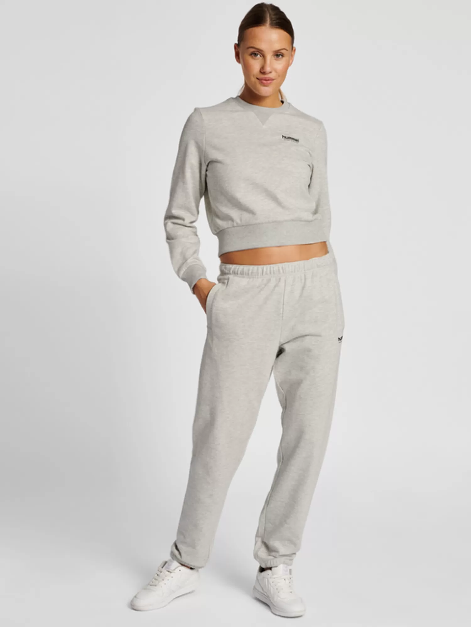 Hummel Pants<hmlLGC SHAI REGULAR PANTS