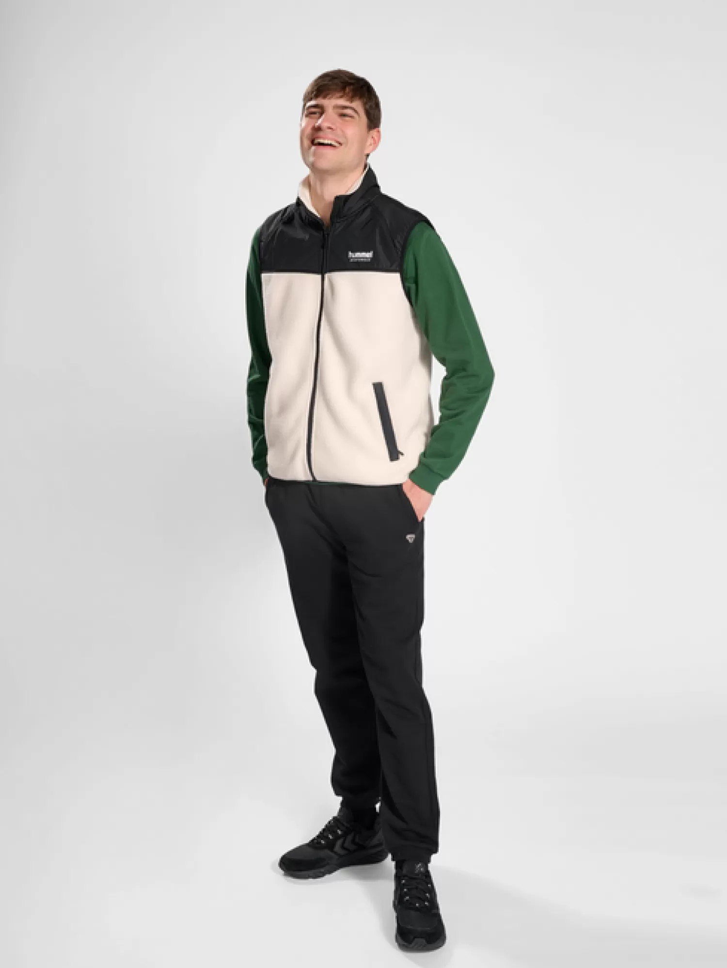 Hummel Jackets<hmlLGC THEO FLEECE WAISTCOAT