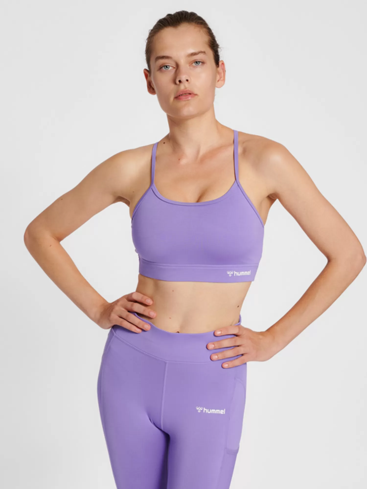 Hummel Sports bras | Sports bras<hmlMT CHIPO PADDED SPORTS BRA