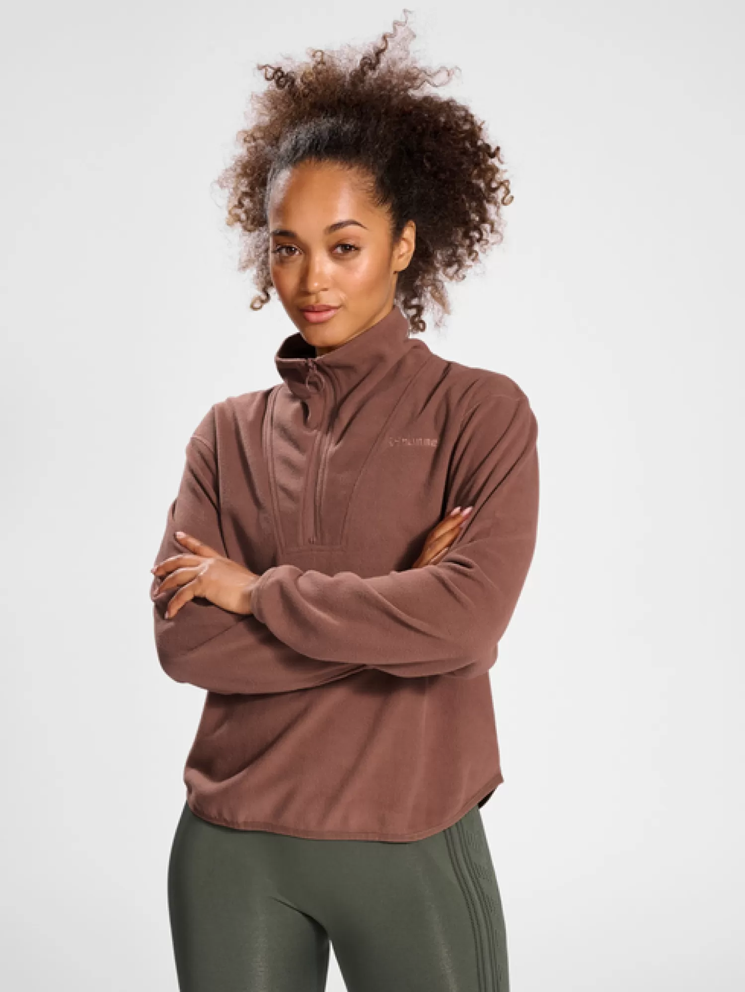 Hummel Yoga | Hoodies and sweatshirts<hmlMT CONNECT LOOSE HALF ZIP