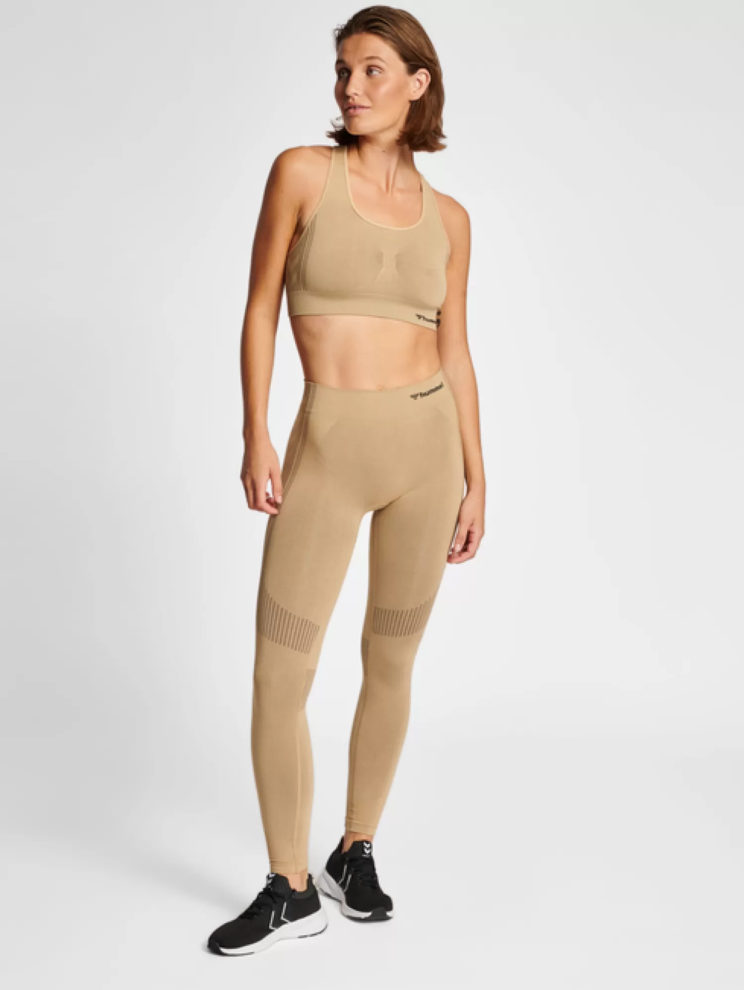 Hummel Sports bras | Sports bras<hmlMT SHAPING SEAMLESS SPORTS TOP