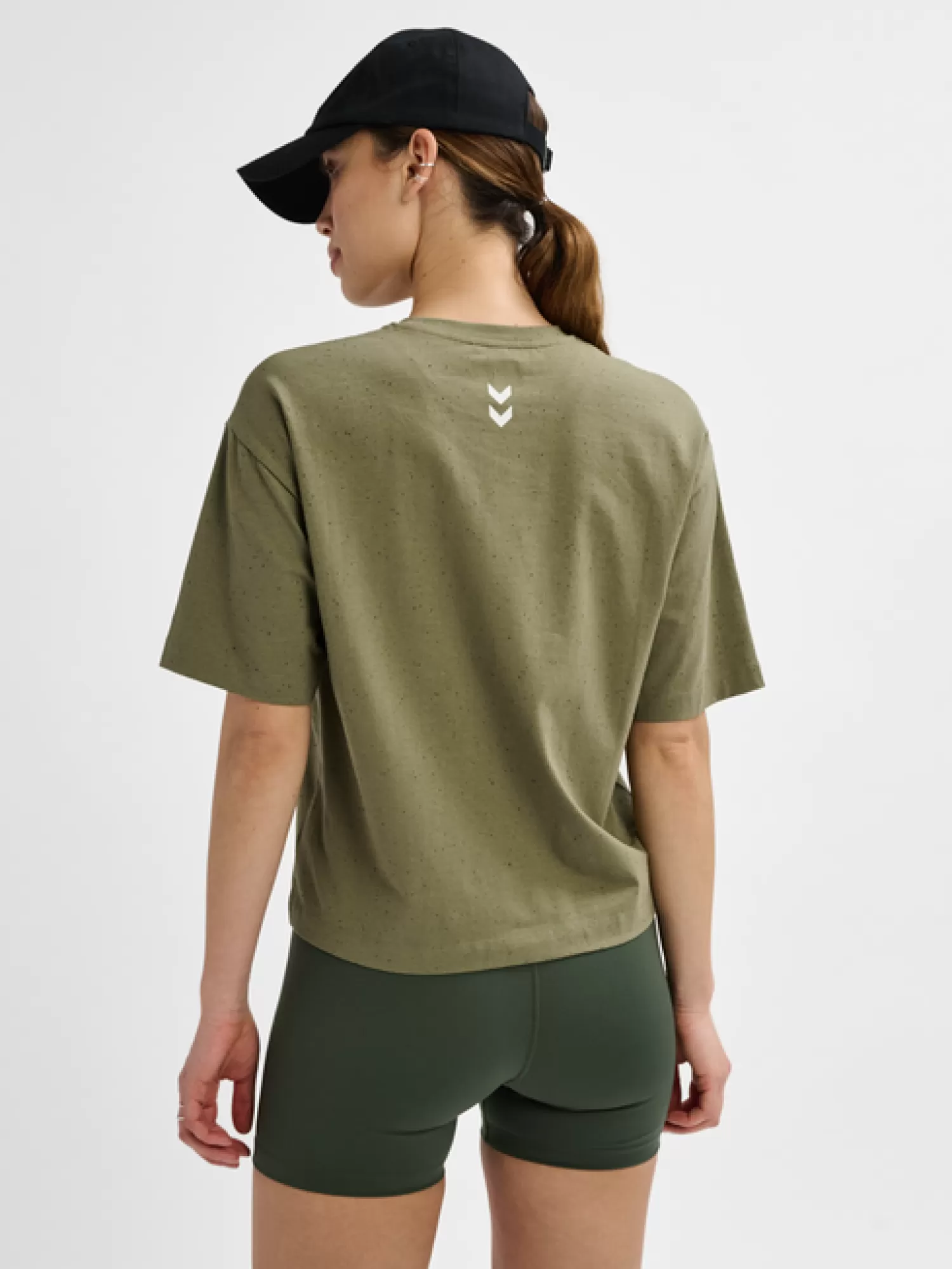 Hummel T-shirts and tops | T-shirts<hmlMT ULTRA BOXY SHORT T-SHIRT