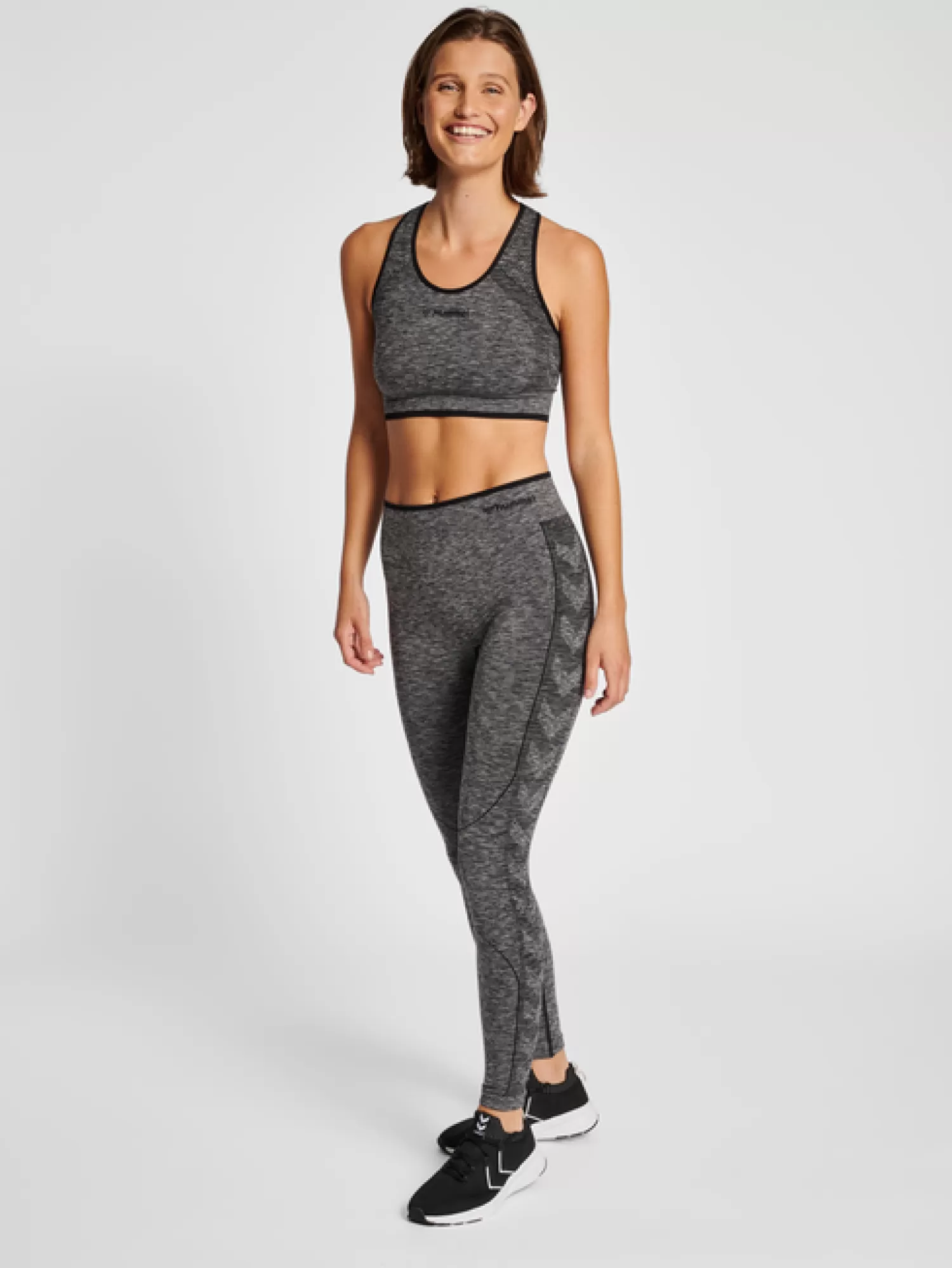 Hummel Sports bras | Sports bras<hmlMT UNA SEAMLESS SPORTS TOP