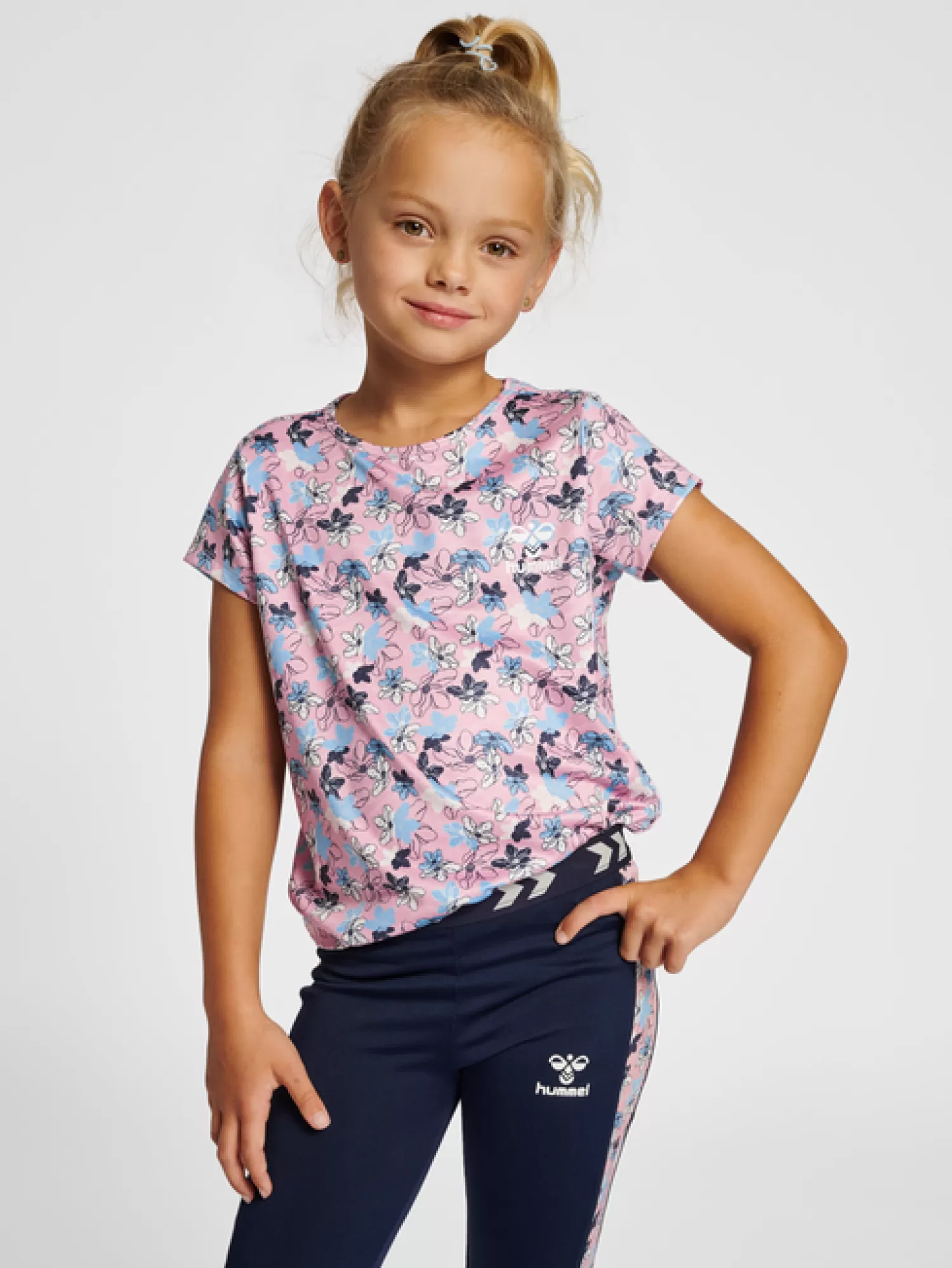 Hummel T-shirts and tops | Gymnastics clothes<hmlNANNA T-SHIRT S/S