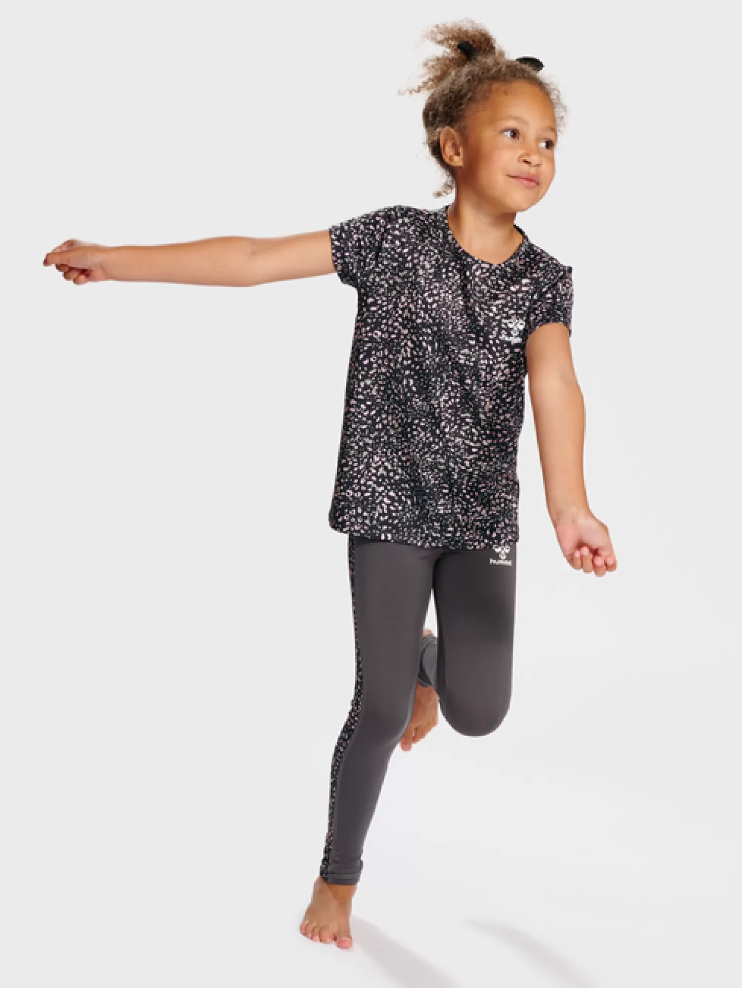 Hummel T-shirts and tops | Gymnastics clothes<hmlNANNA T-SHIRT S/S