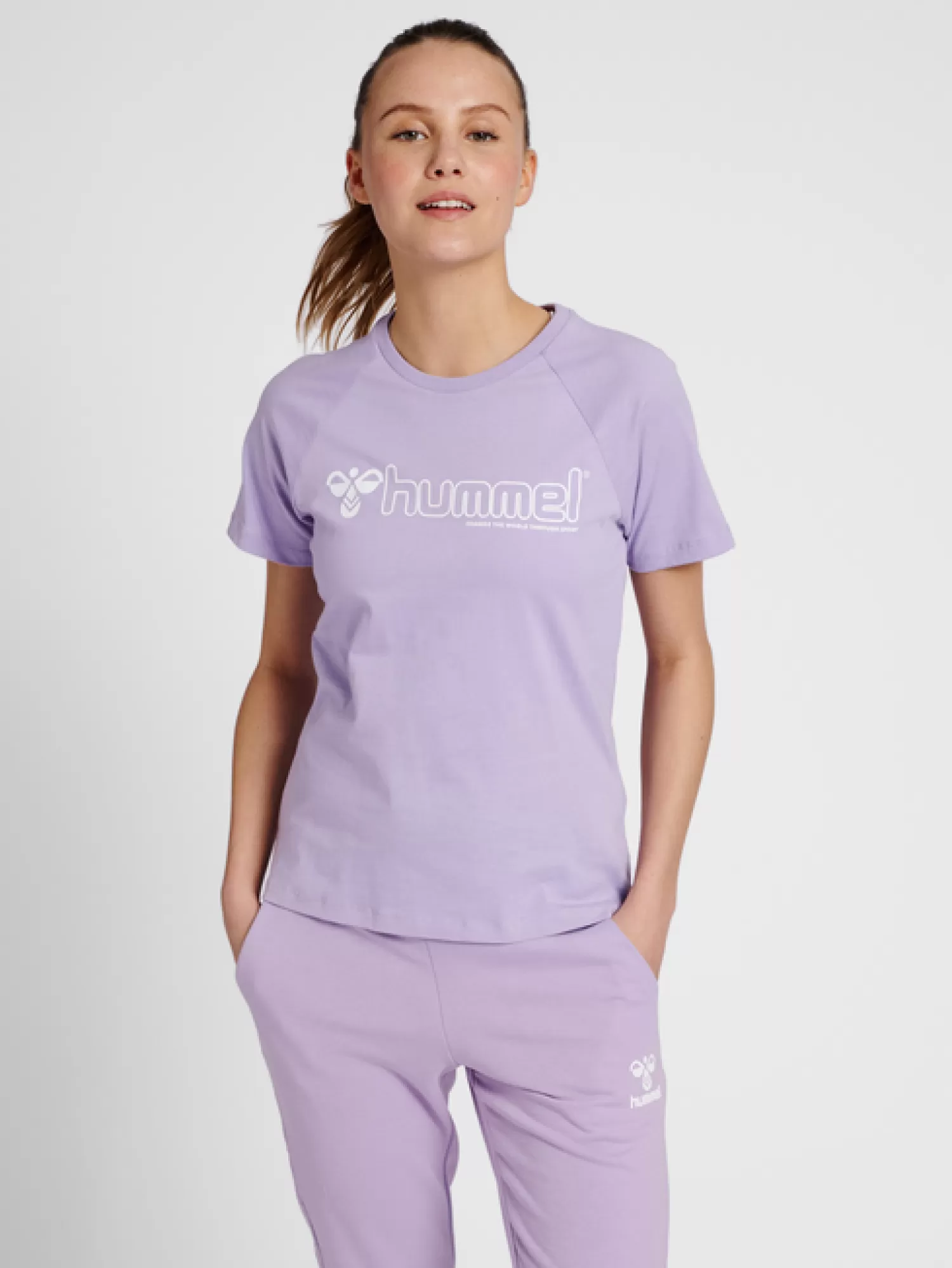 Hummel T-shirts<hmlNONI 2.0 T-SHIRT