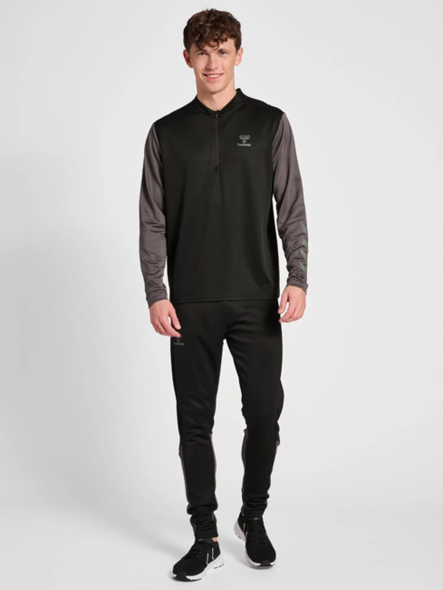 Hummel Training pants | Handball pants<hmlONGRID POLY PANTS