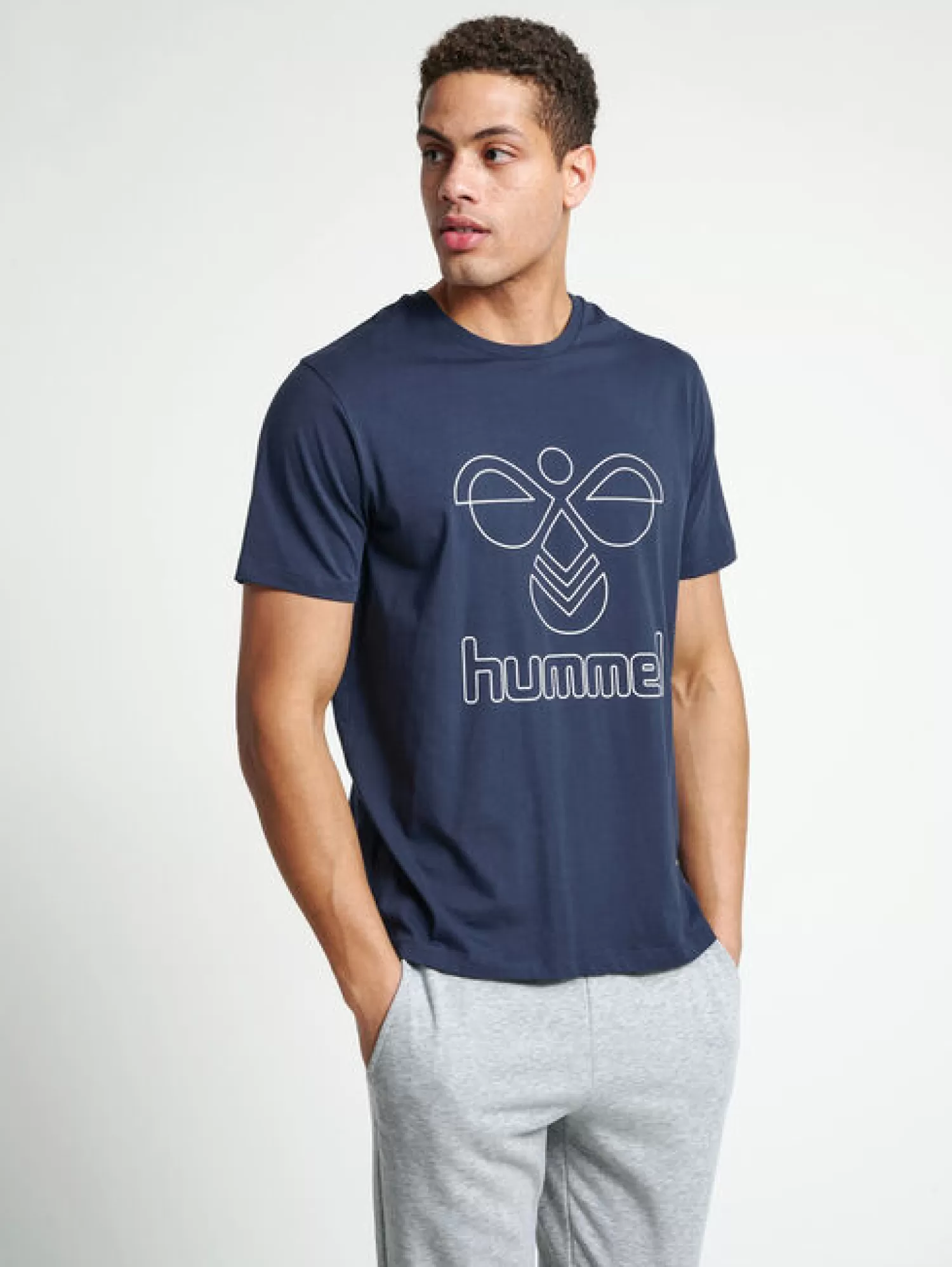 Hummel T-shirts<hmlPETER T-SHIRT S/S