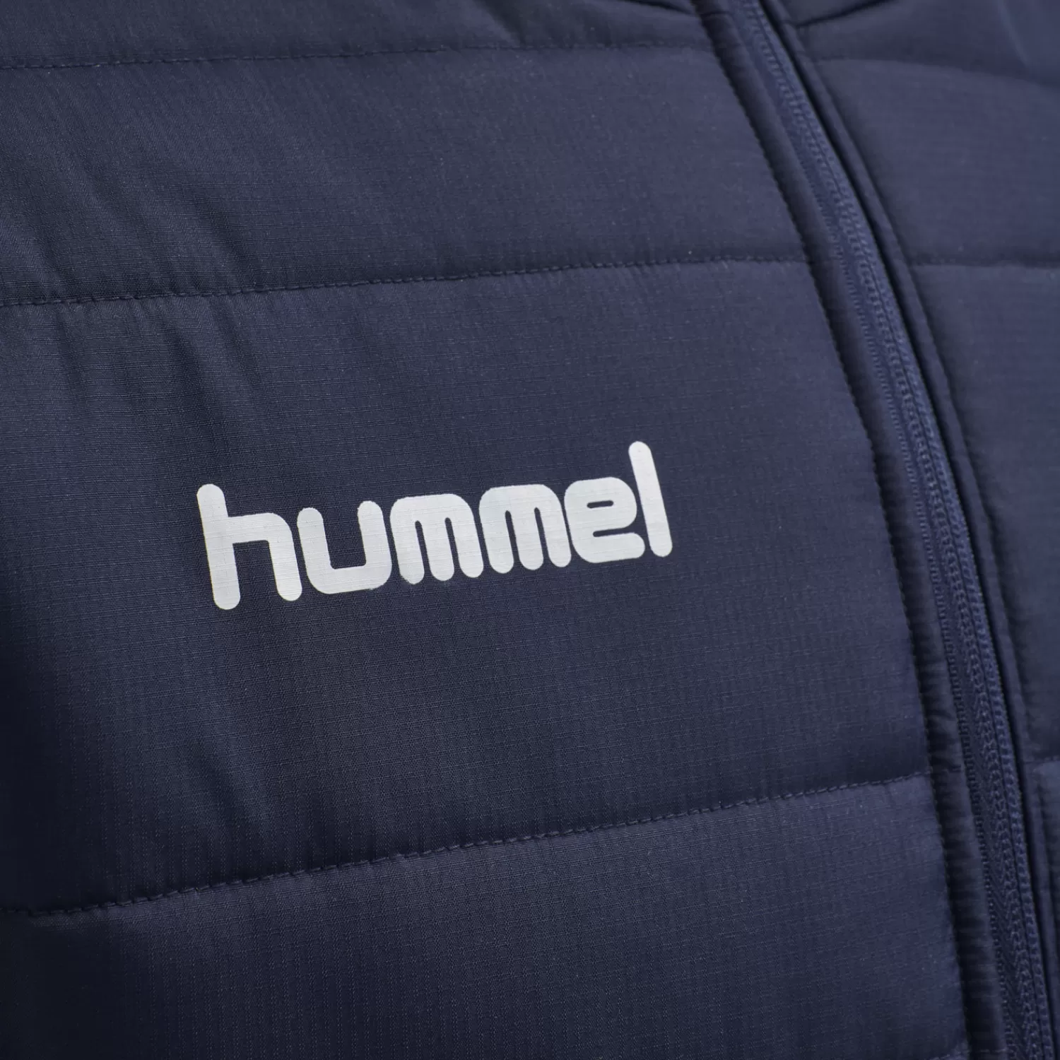 Hummel Football jackets | Jackets<hmlPROMO SHORT BENCH JACKET